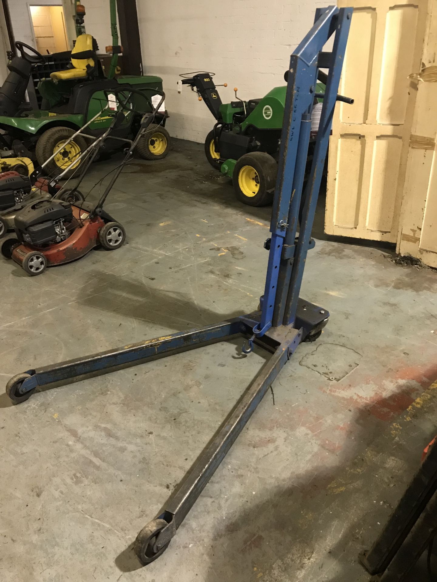 0.5T Weber Hydraulic Engine Crane - Image 2 of 4