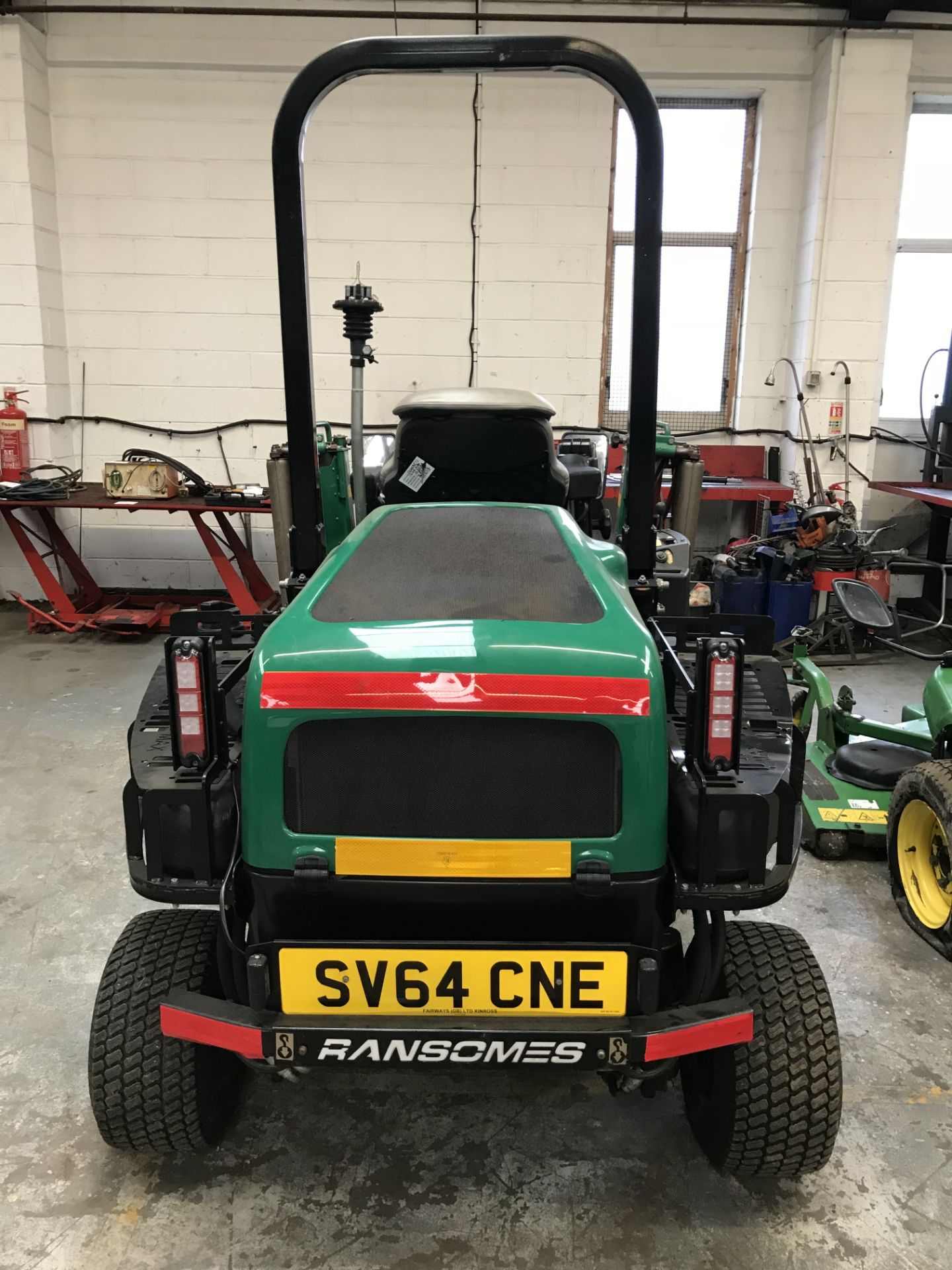 Ransomes Highway 3 4WD Cylinder Mower | 64 Plate - Bild 4 aus 7