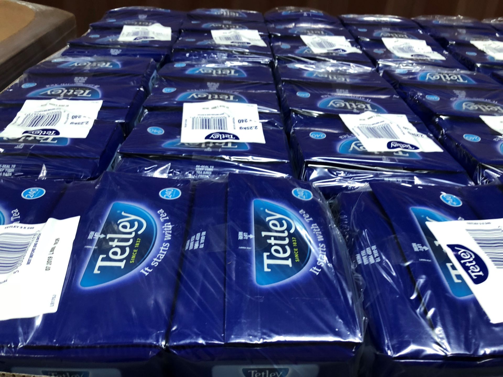 Pallet of Tetley Tea Bags Approx 64,000 Tea Bags - Bild 2 aus 3