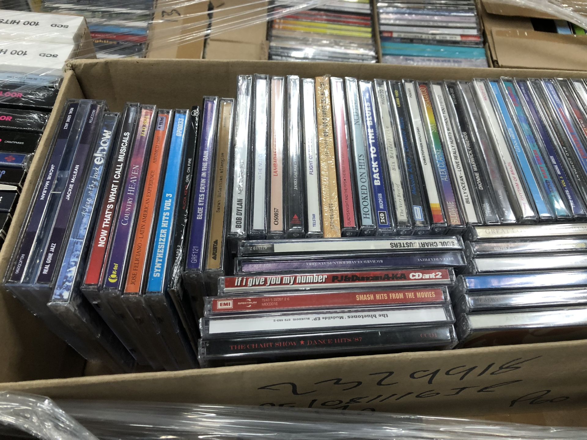 2400 x Various CD's- Please note not items have been shown in the images - Bild 2 aus 11