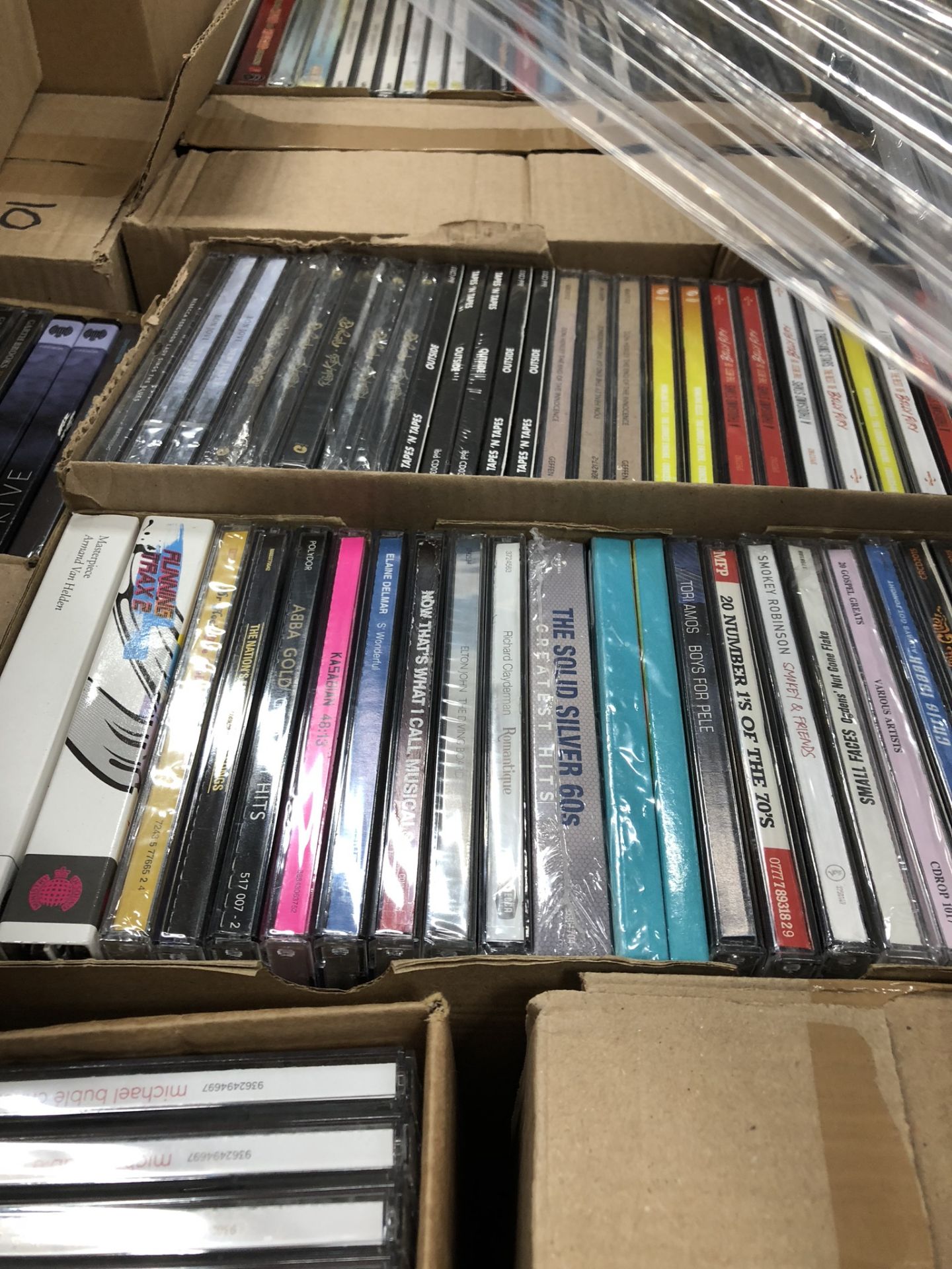 2400 x Various CD's- Please note not items have been shown in the images - Image 4 of 11