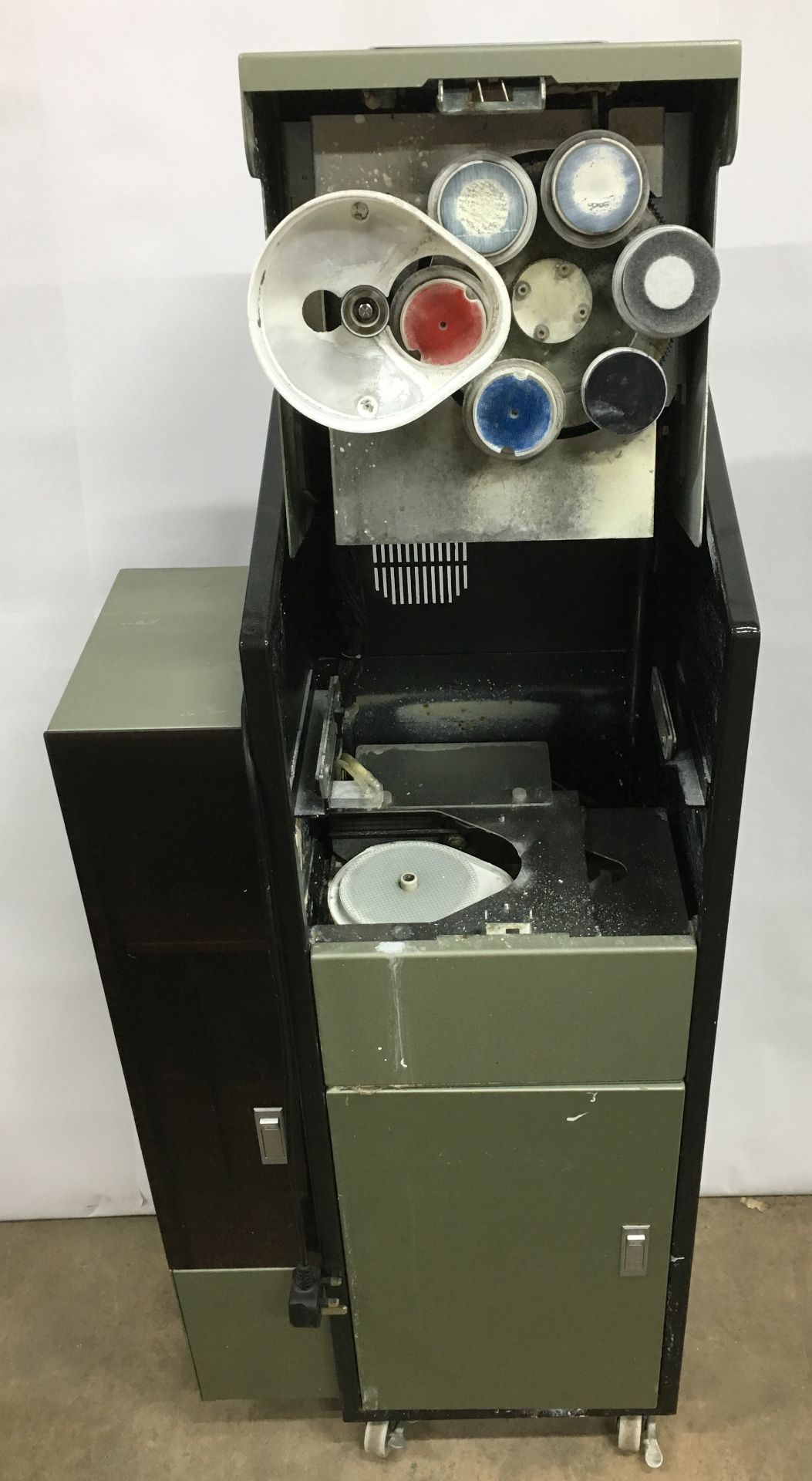 Eco Master disc repair machine - Image 2 of 5