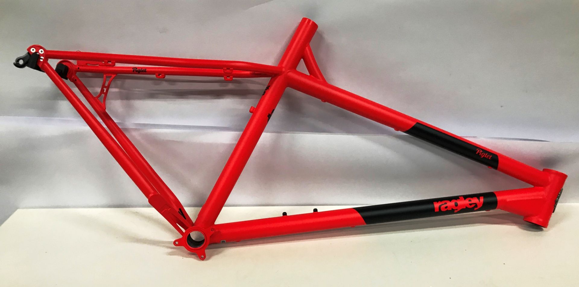 Ragley Piglet Bike Frame - Red