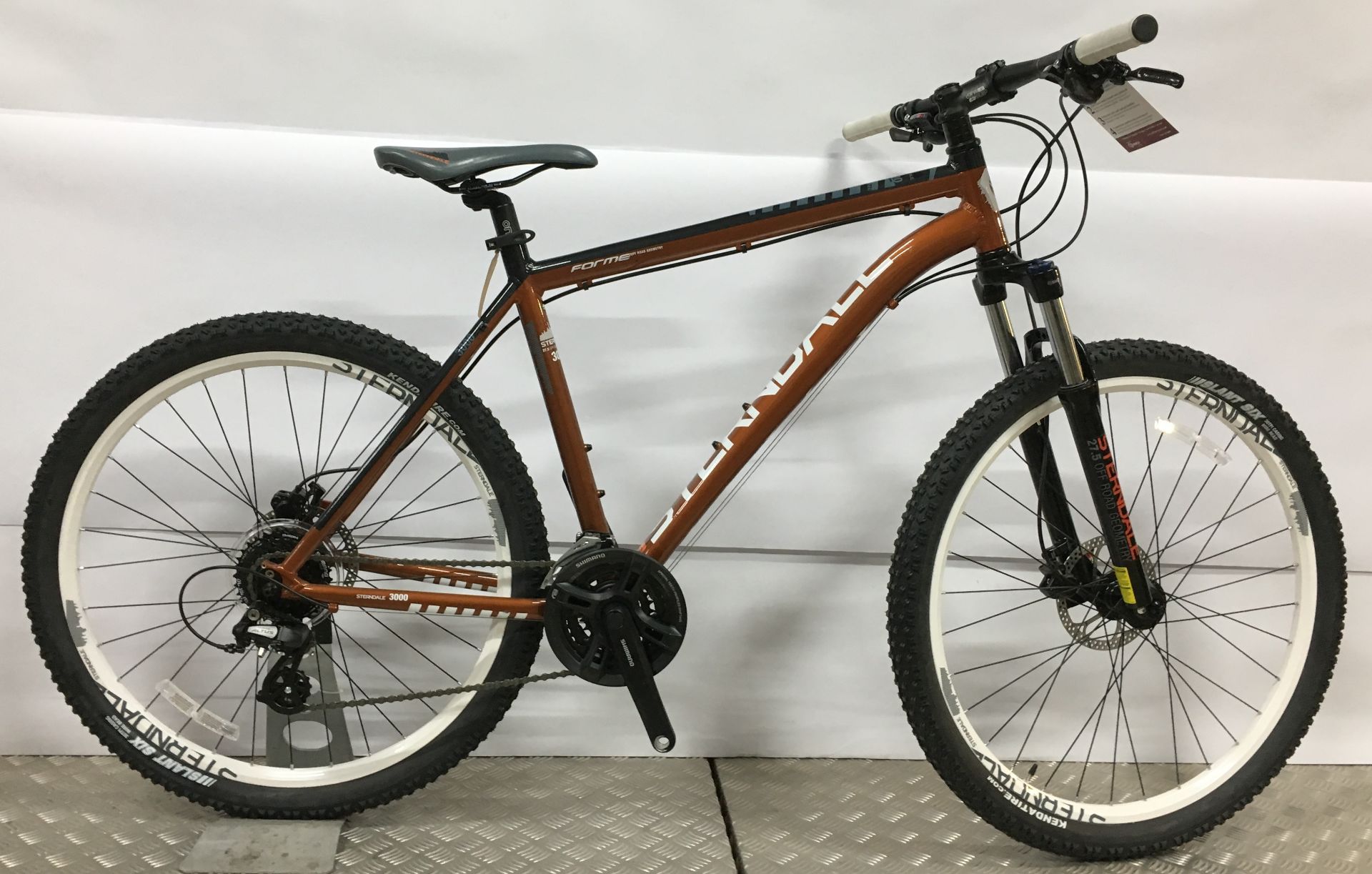 Forme Off Road Geometry Sterndale 3000 Mountain Bike. Ex-Display.