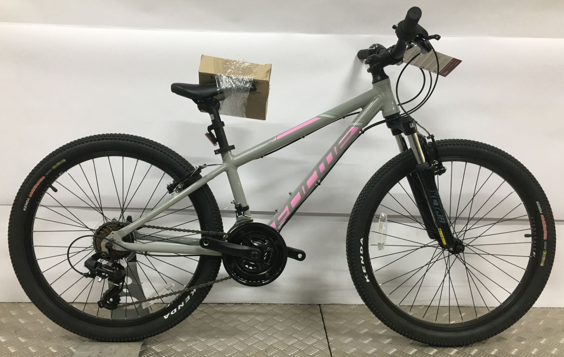 Forme Sterndale 24 Junior Mountain Bike. Ex Display. RRP £300