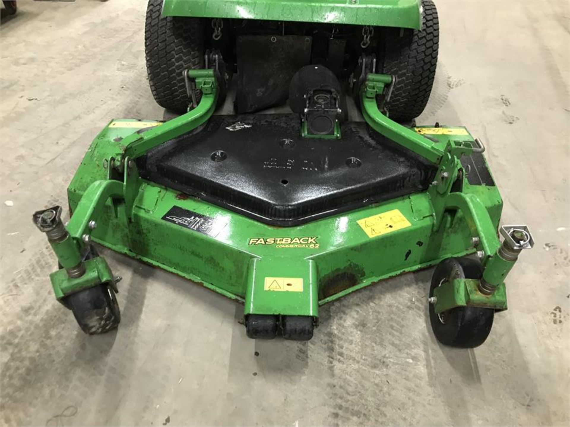 John Deere 1570 TER C 4WD Front Rotary Mower with Fastback Commercial 62 Attachment - Image 6 of 6