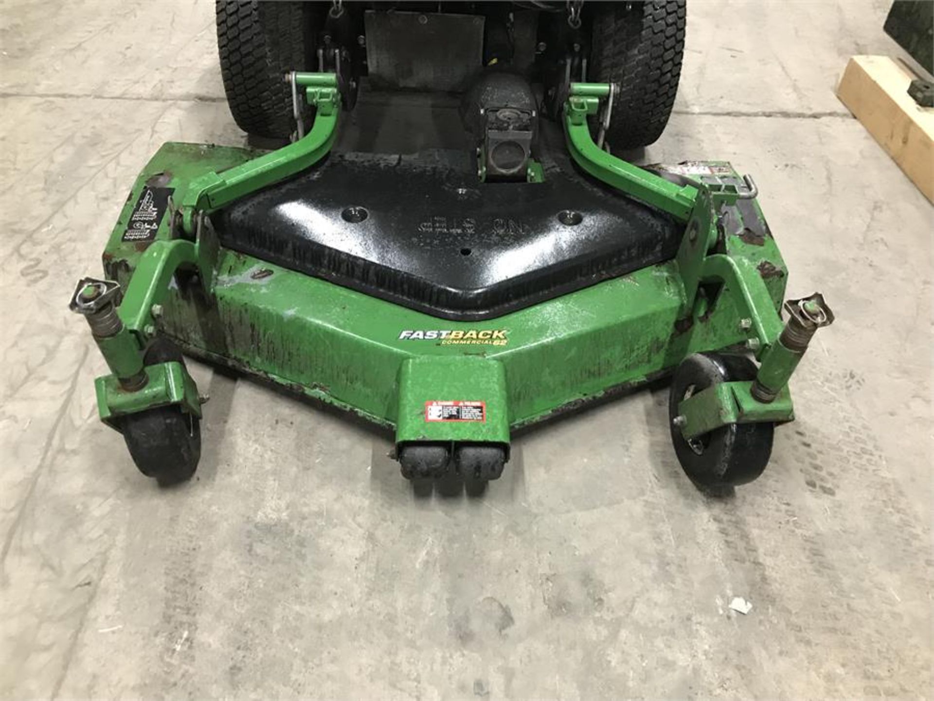 John Deere 1570 TER C 4WD Front Rotary Mower with Fastback Commercial 62 Attachment - Image 6 of 6