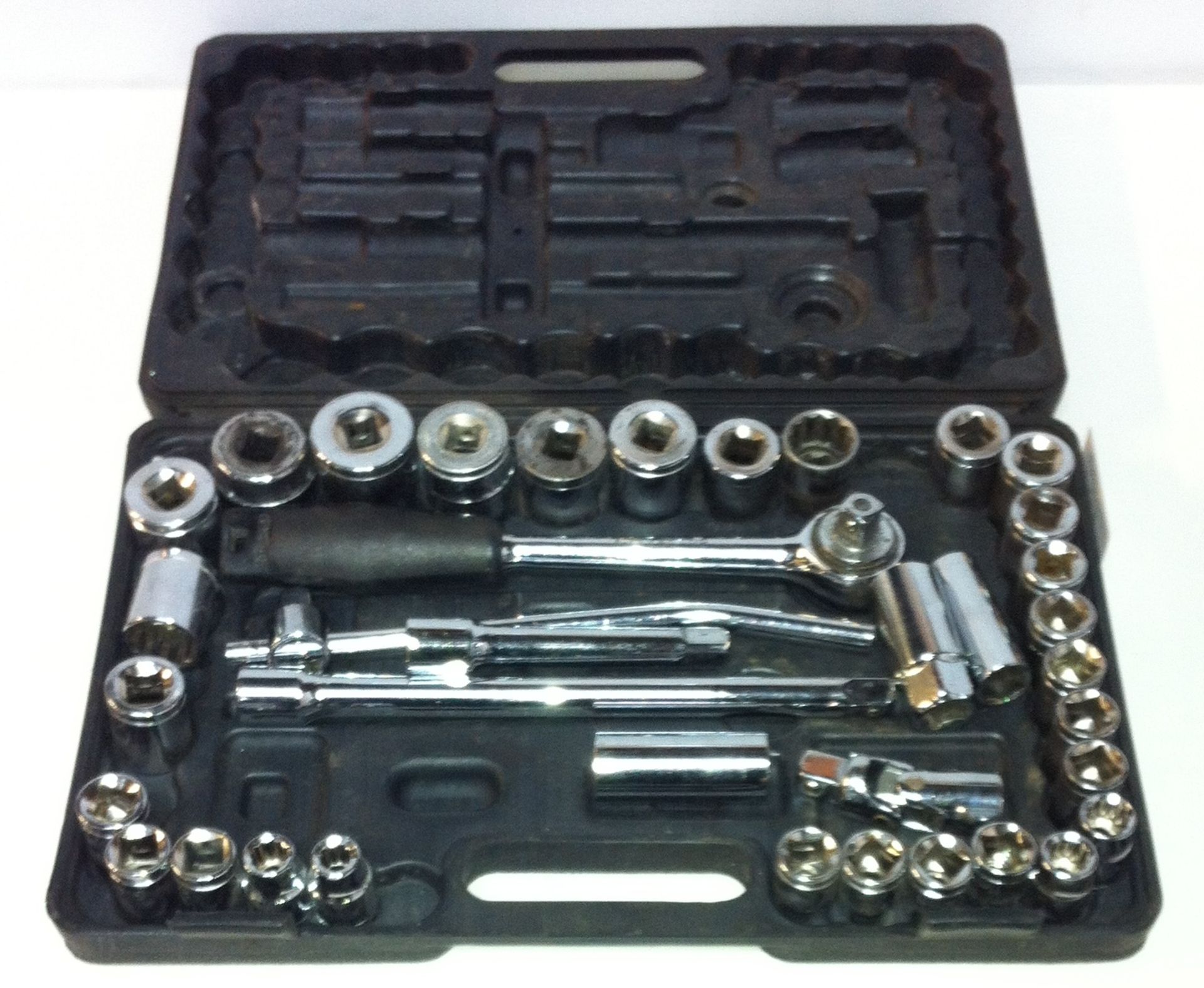 Draper socket wrench kit with case