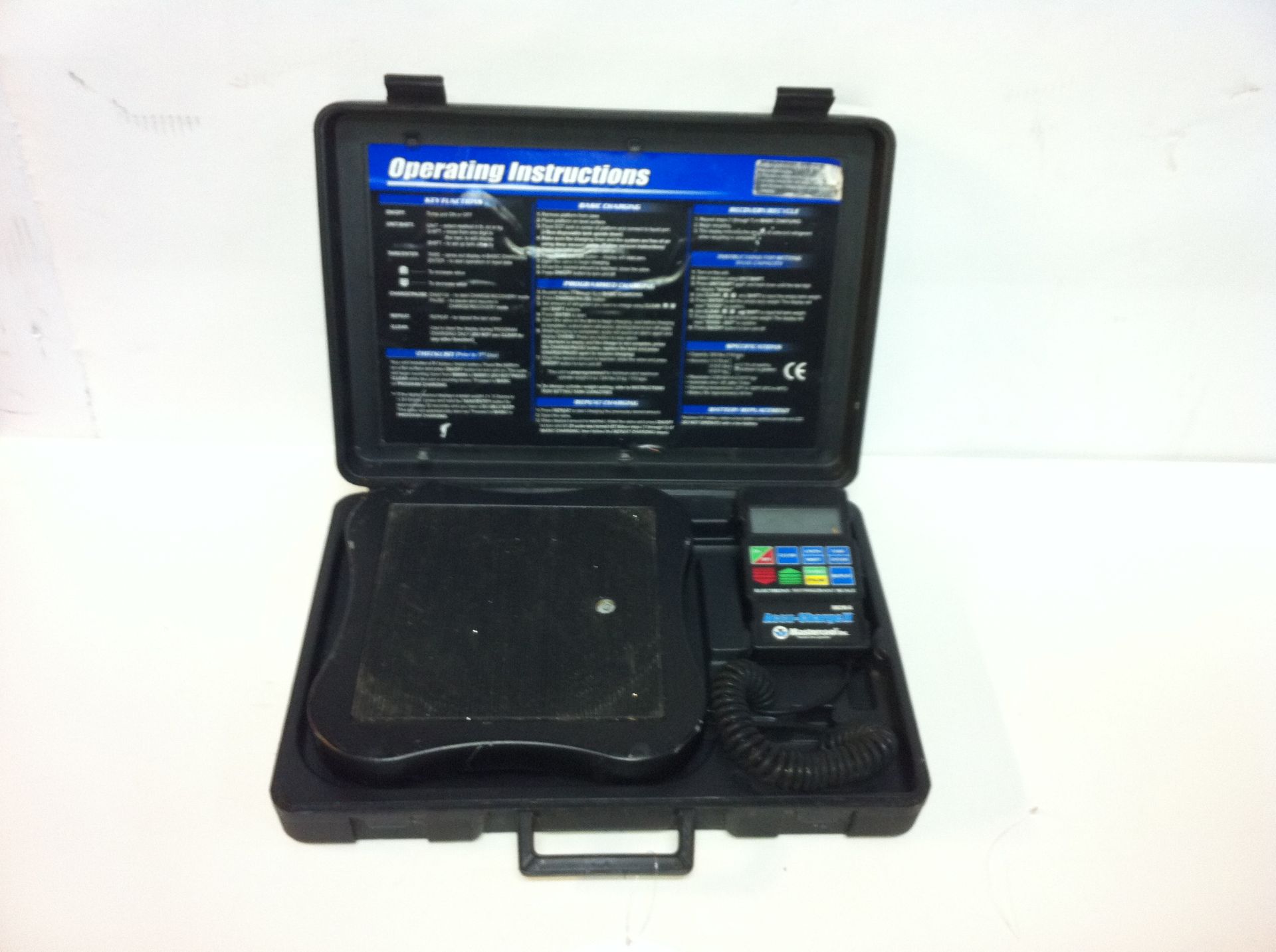 Accu Charger II Electronic Refrigerant Scale