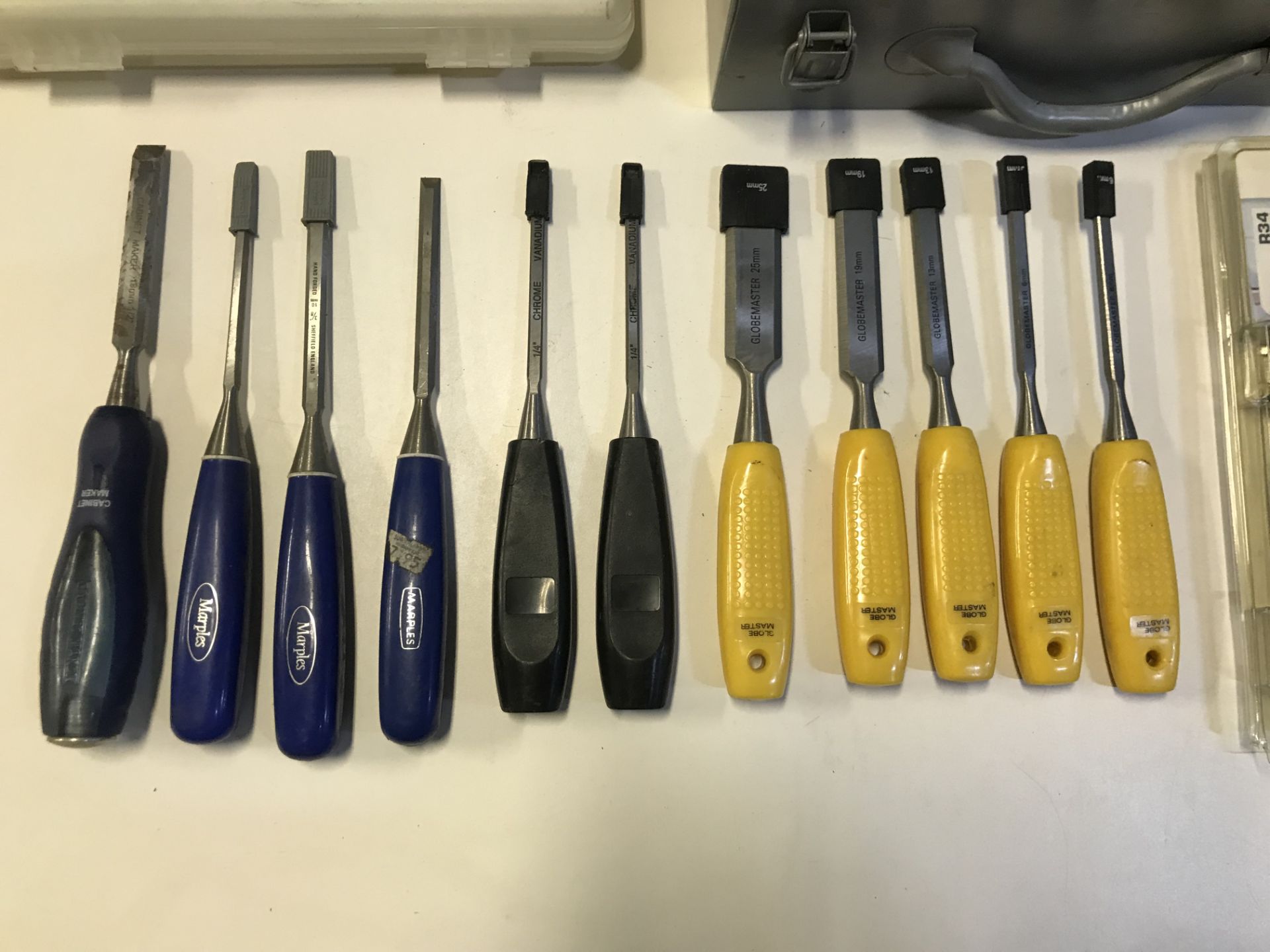 Quantity of various hand tools - Staple Gun, Wrenches, Screwdrivers & Files - as per photos - Image 2 of 5
