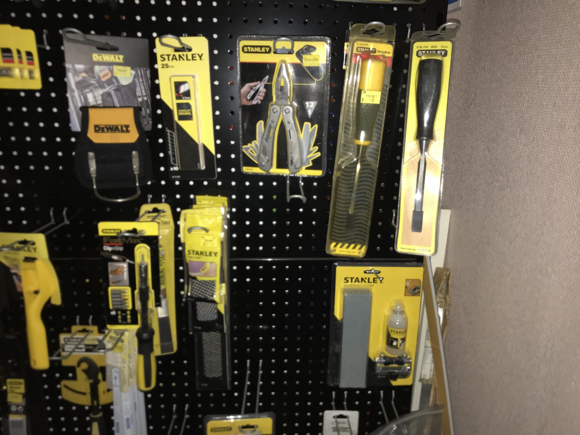 Quantity of Various Hand Tools & Accessories as per photos - Image 7 of 14