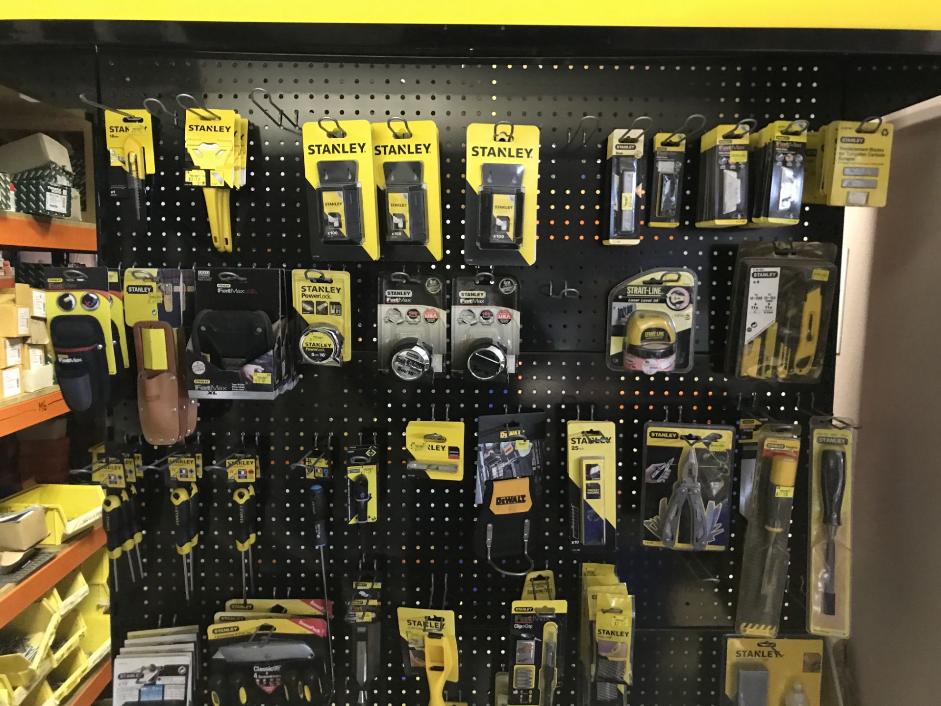 Quantity of Various Hand Tools & Accessories as per photos - Bild 2 aus 14