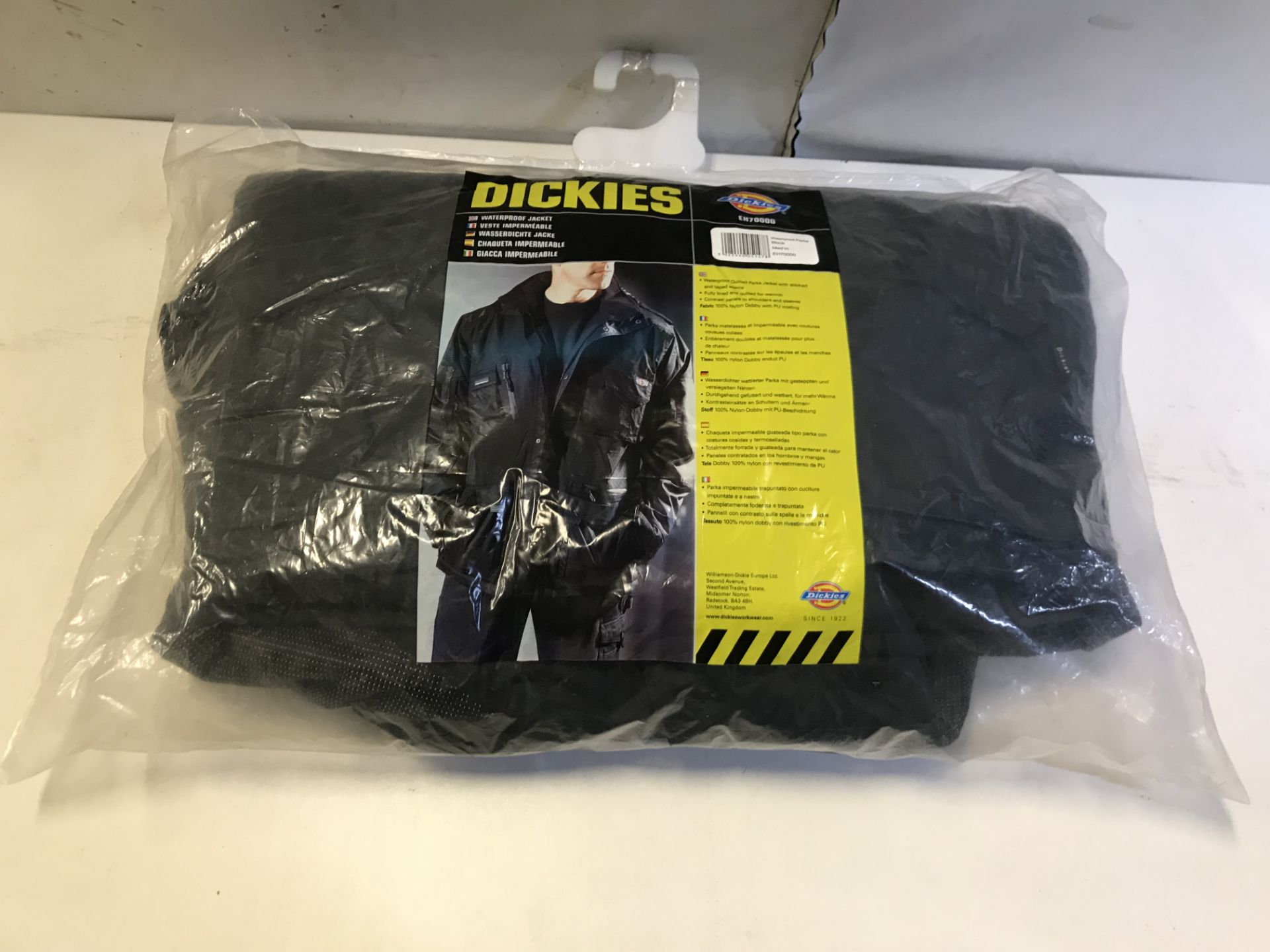 21 x Various Dickies padded shirts/jackets - Image 2 of 4