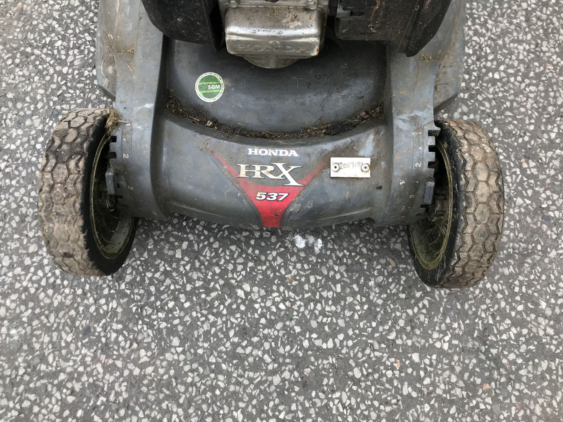 Honda HRX537VY Self-Propelled Petrol Lawn Mower - 21" | YOM: 2015 - Image 3 of 5