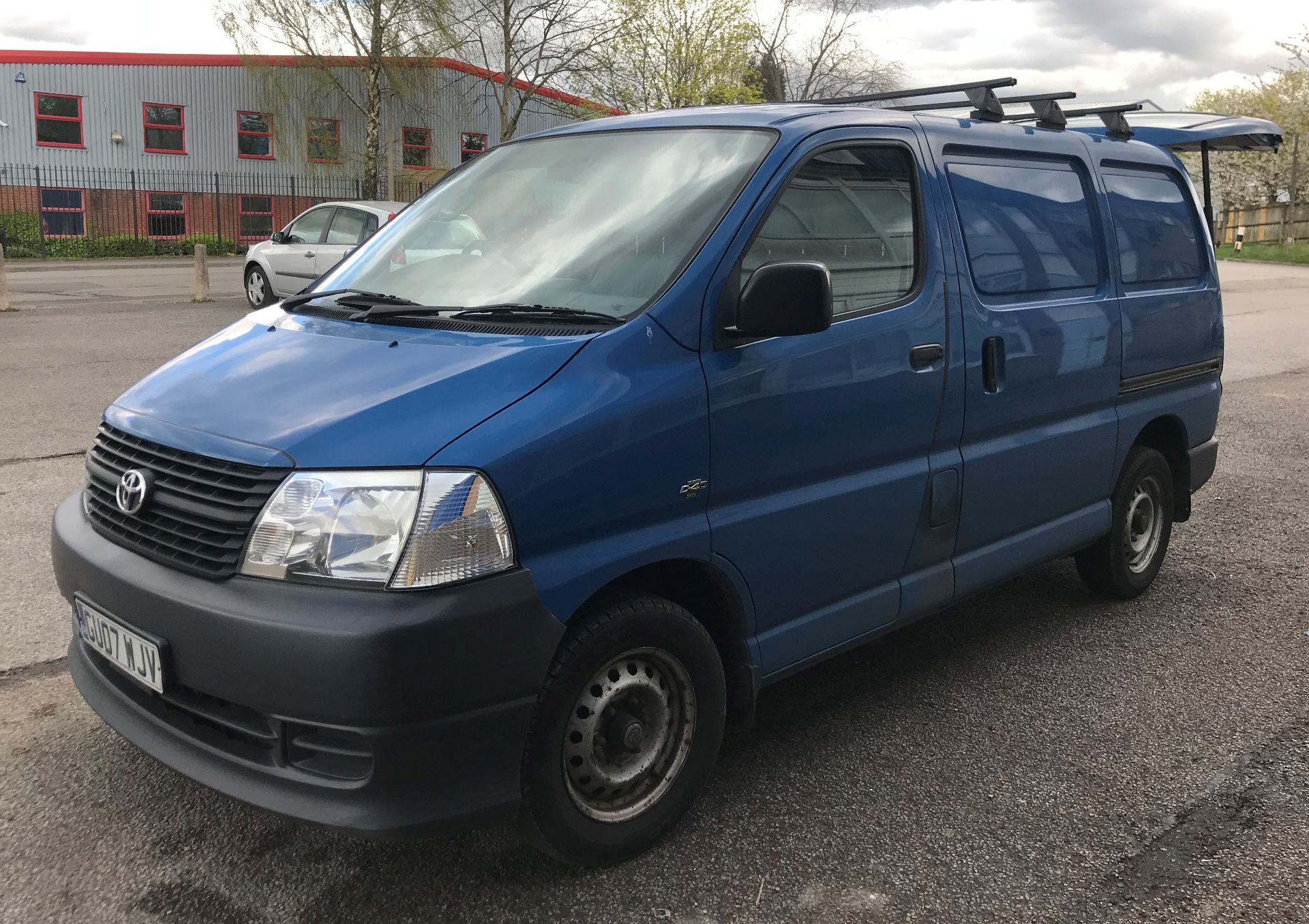 Toyota Hi-Ace 280 D-4D 95 SWB Panel Van | Diesel | GU07 WJV | 140,263 Miles