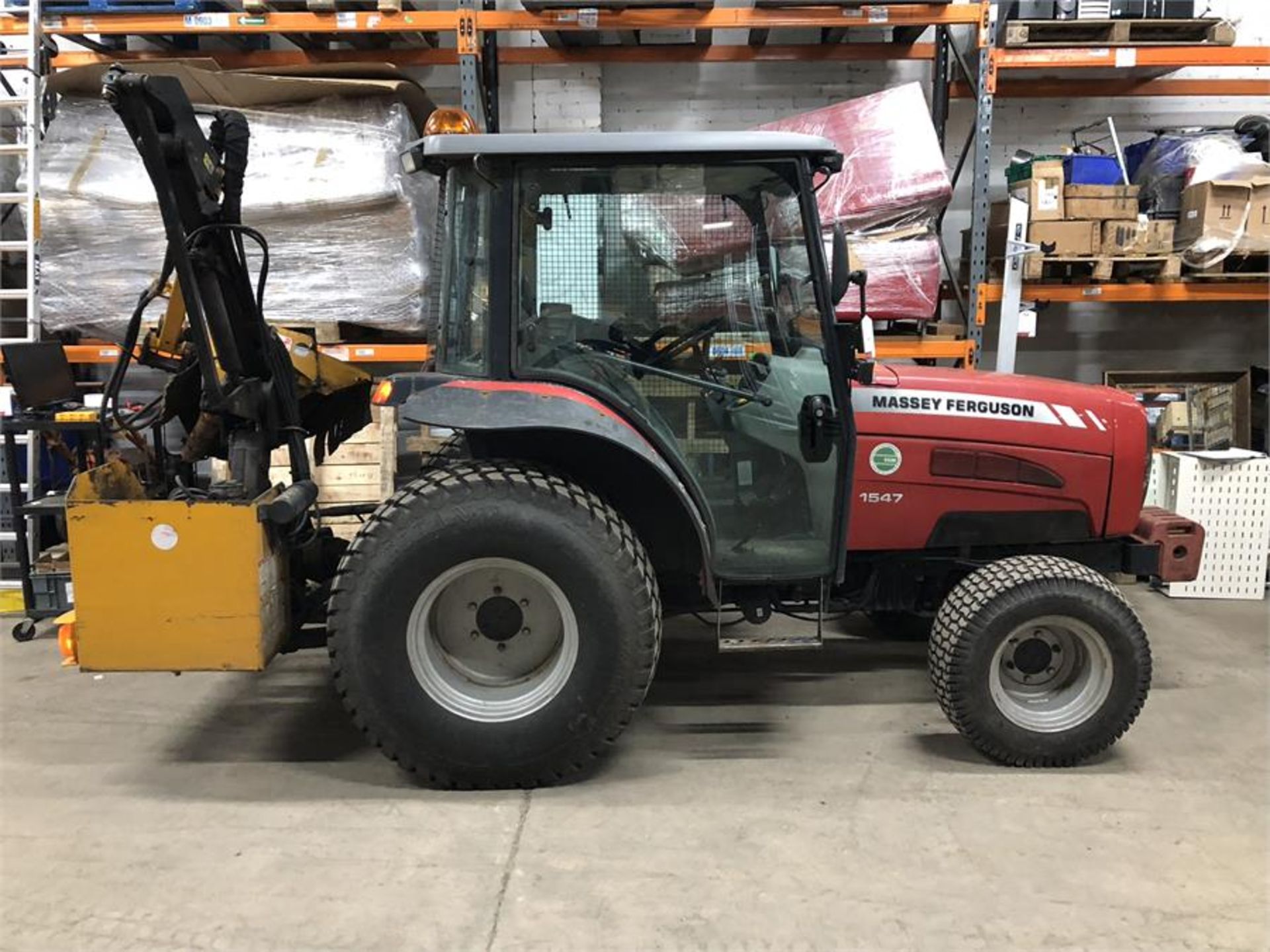 Massey Ferguson 1547 Tractor - SN08 FOT - With Mcconnel Rear Mower Attachment - Image 4 of 13