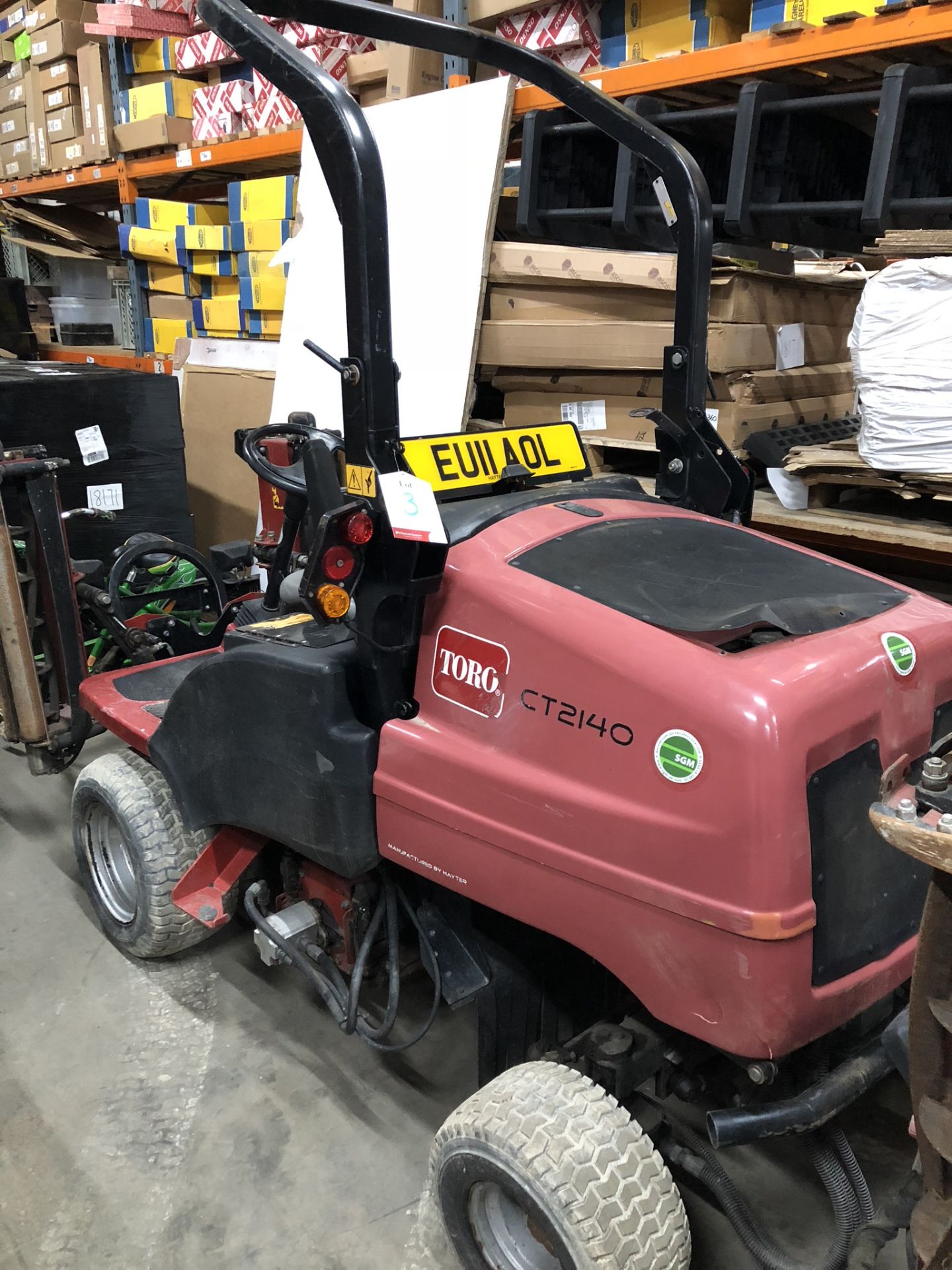 Toro CT2140 Ride-On Mower - EU11 AOL - With 3 x Cutting Blades | Hours: 3363.0 - Image 2 of 5