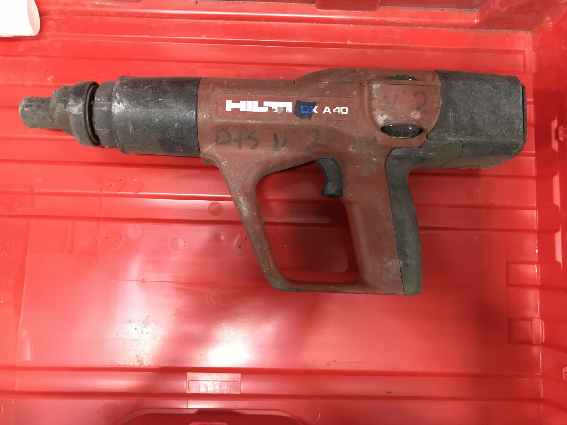 Hilti DX A40 Powder Actuated Concrete Nail Gun - Image 3 of 3