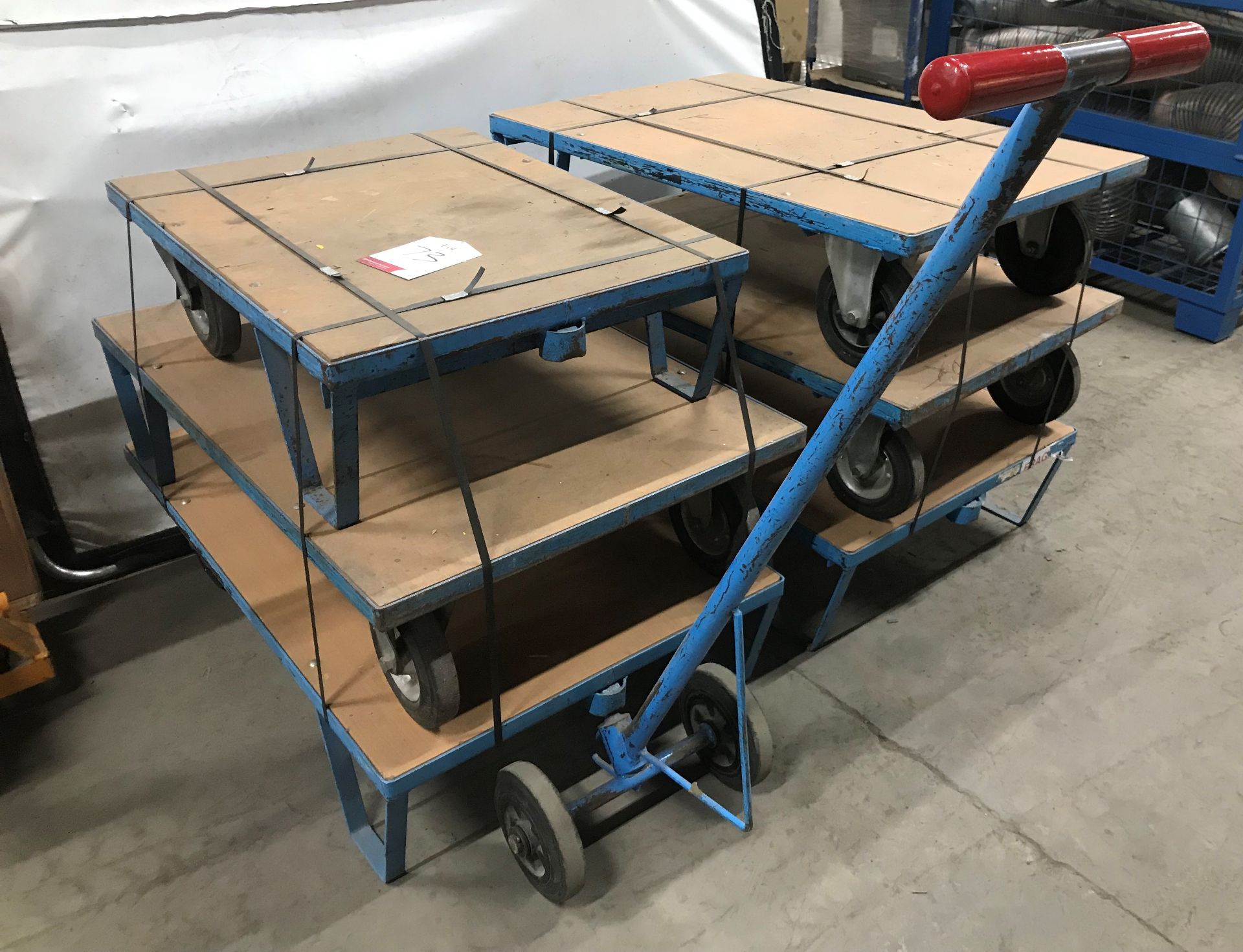 6 x Mobile Pull-Along Trolley's includes 1 Handle - Image 2 of 3