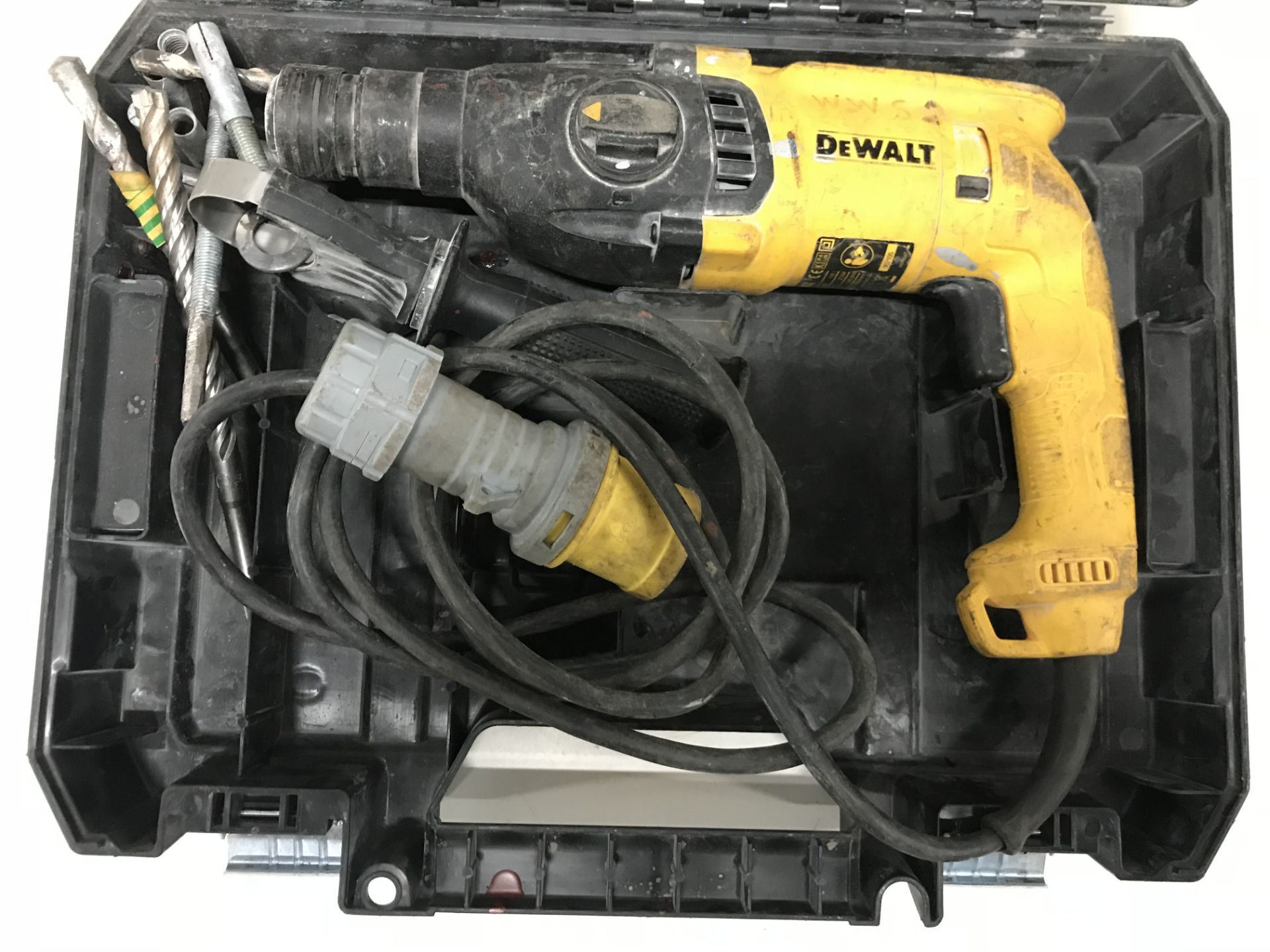 Dewalt D25033K Hammer Drill w/ Case - Image 2 of 3