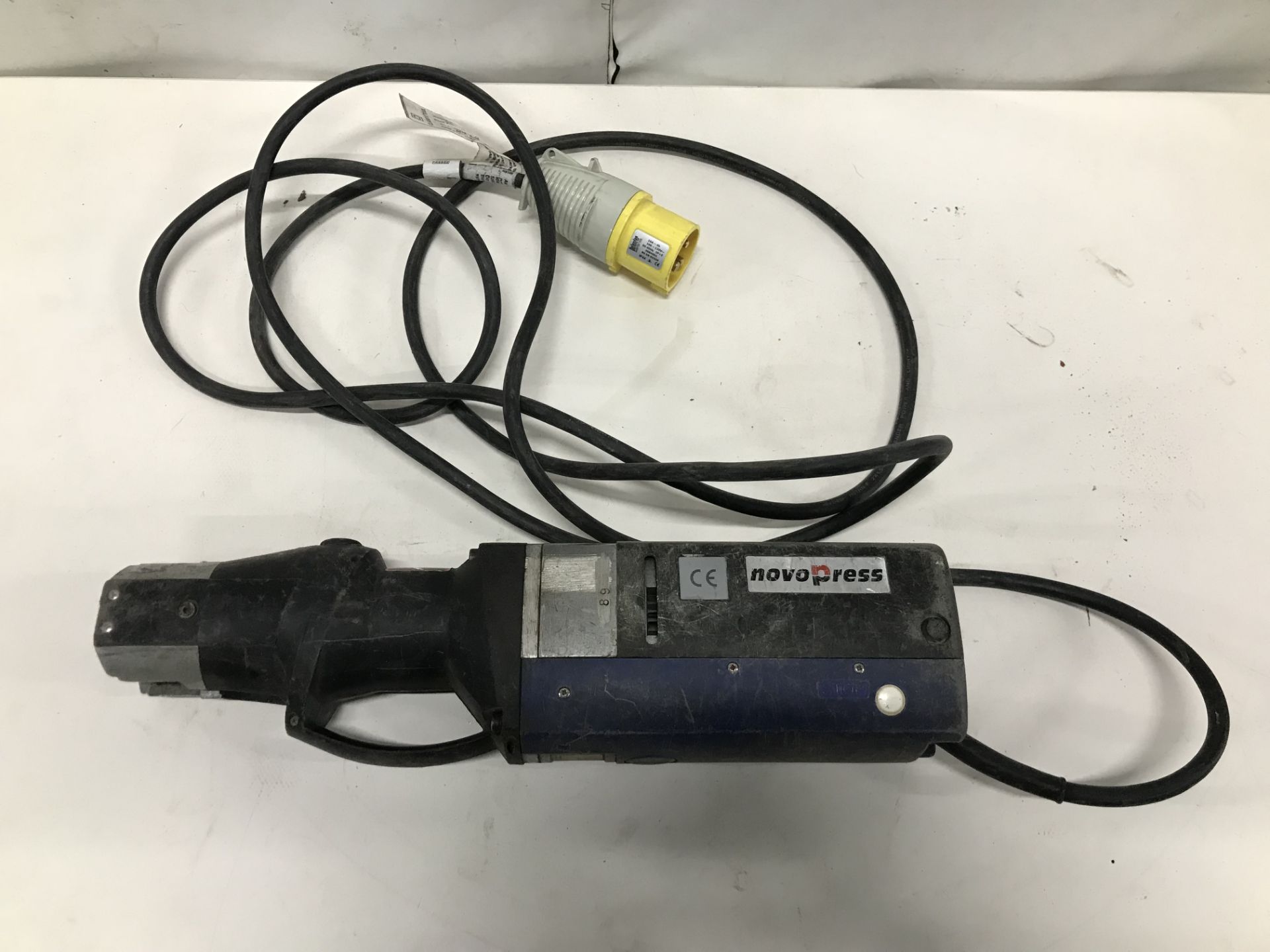 Geberit Novopress Eco 301 Press Tool w/ Quantity of Jaws - Image 2 of 3