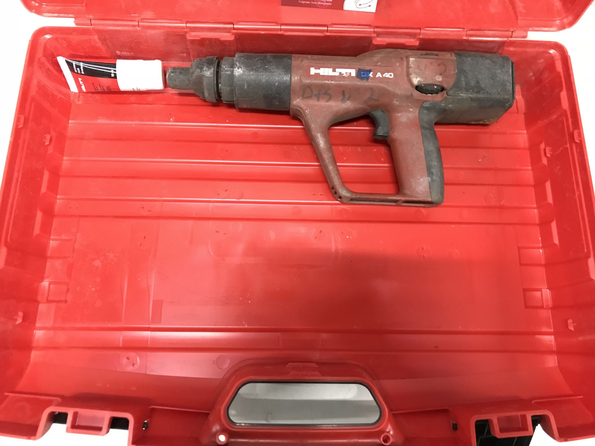 Hilti DX A40 Powder Actuated Concrete Nail Gun - Image 2 of 3