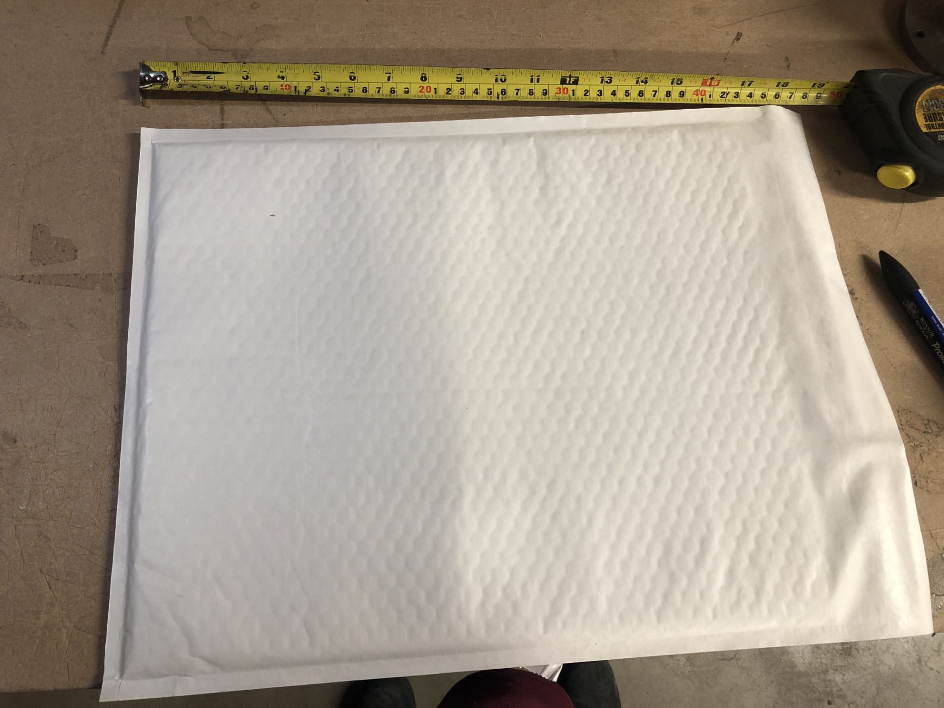 22 x 50 Masterline K7 white padded envelopes 440 x 340 mm ID - Image 3 of 3