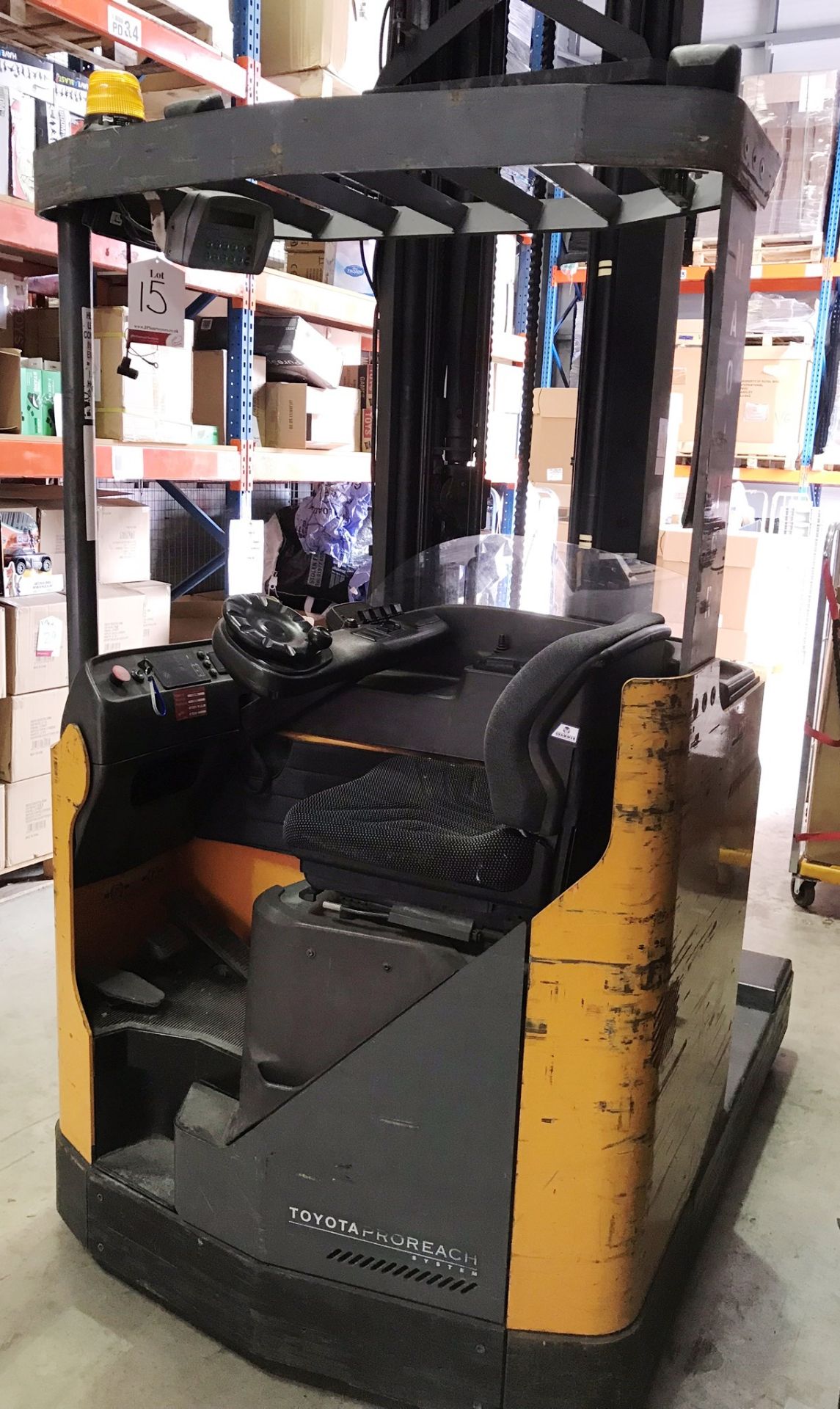 Toyota 7FBRE16-1 1.6T Reach Forklift Truck | YOM: 2003 - Image 4 of 5