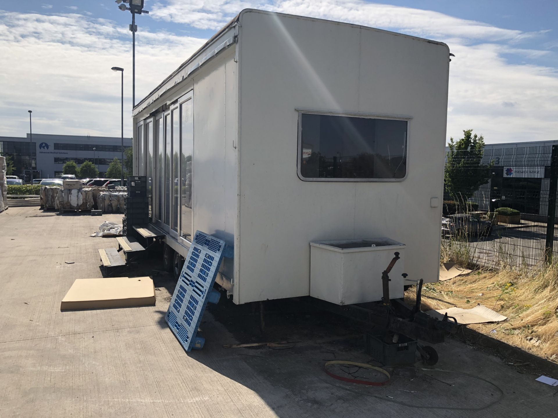 Mobile canteen / meeting trailer - Image 4 of 11