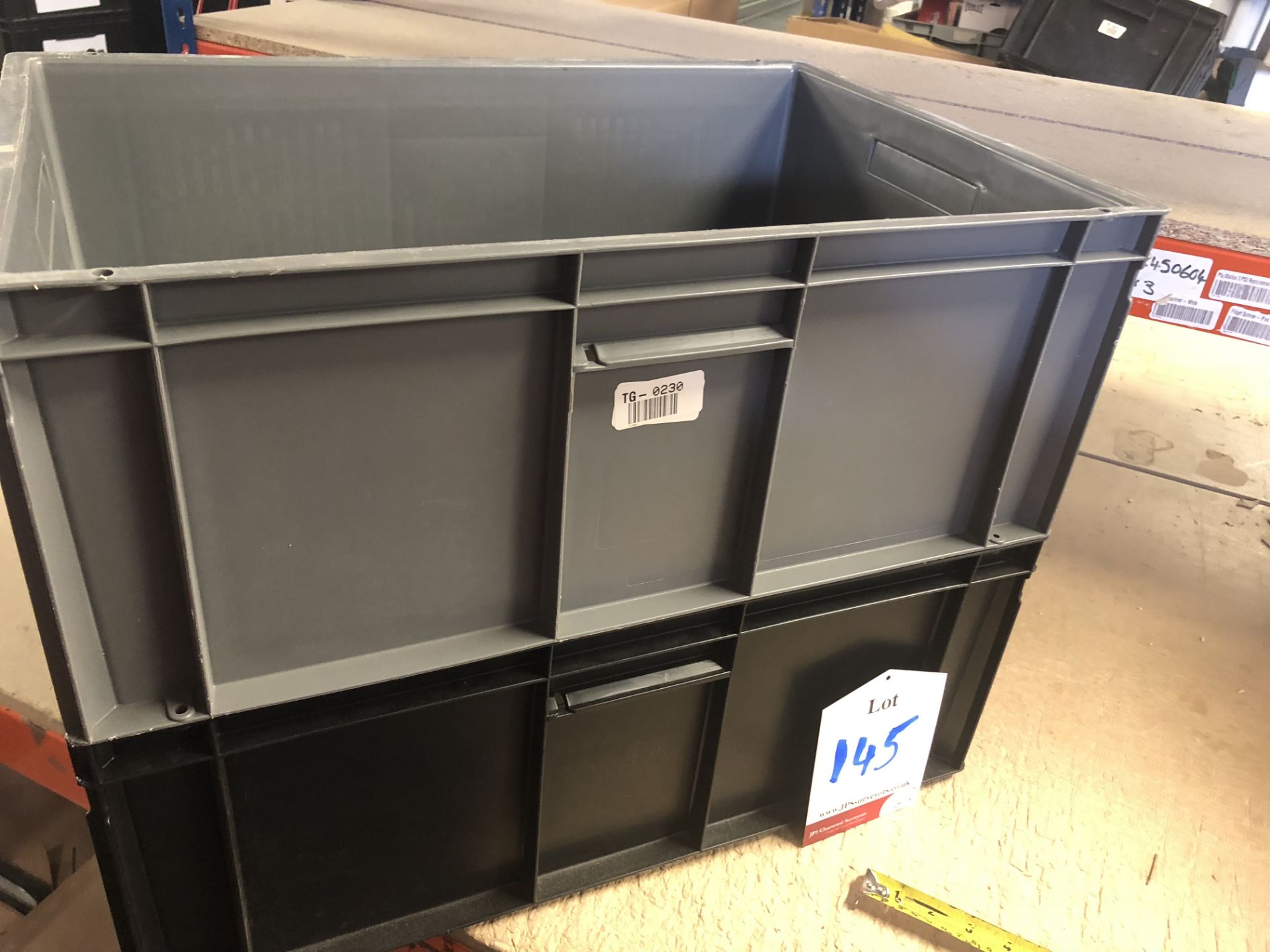 20 x stackable plastic crates 600 x 400 x 225 - Image 3 of 3