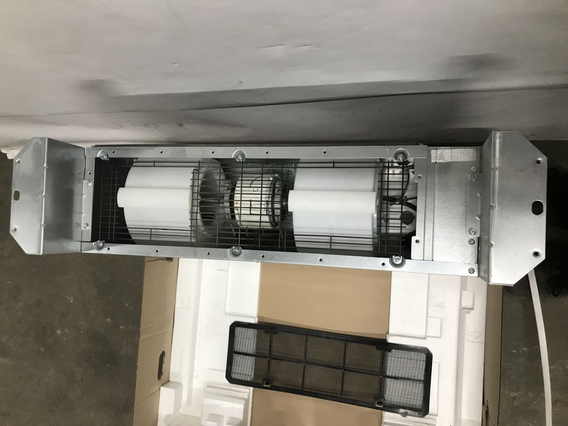 Daikin FXNQ20A2VEB VRV Indoor Air Conditioning Cassette Unit - Image 2 of 4