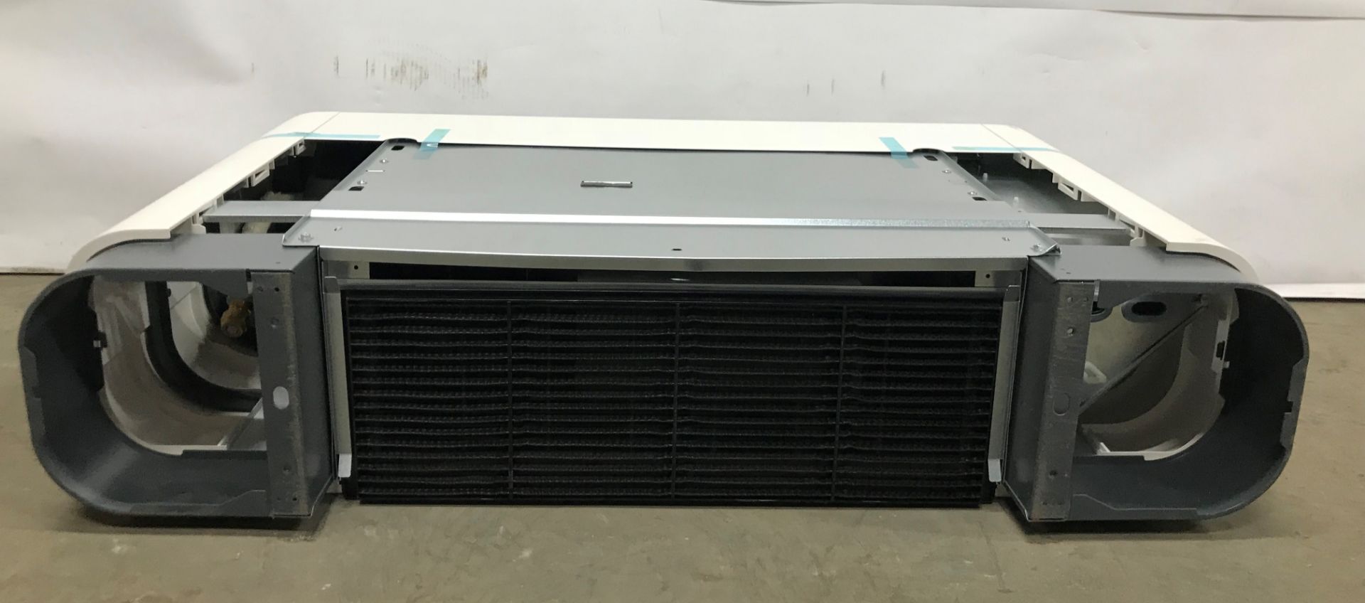 Daikin FXLQ20P2VEB VRV System Air Conditioning Unit - Image 4 of 6