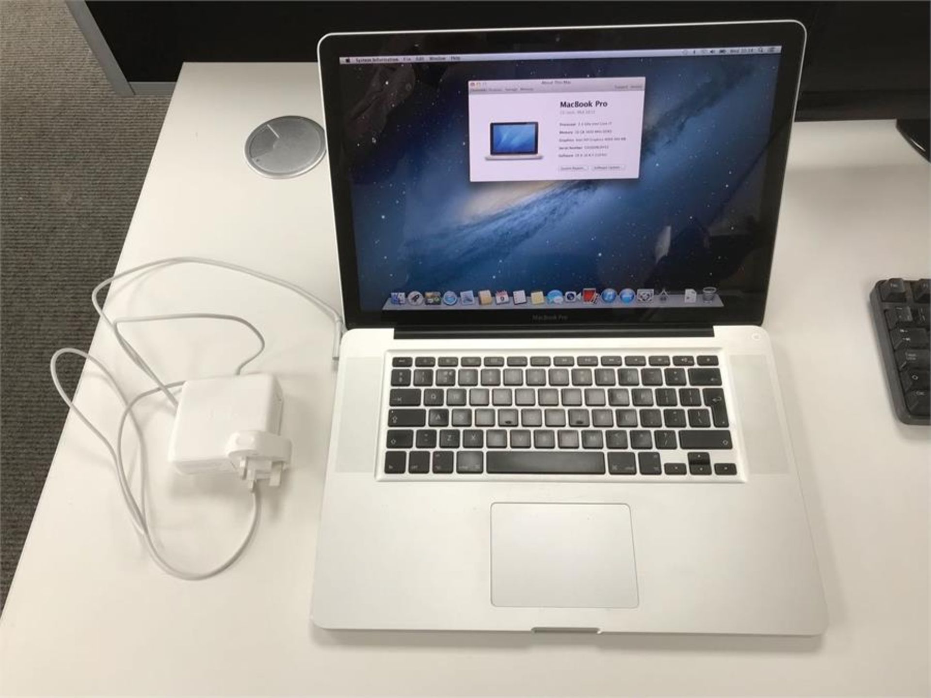 Apple MacBook Pro 15" Intel Core i7 Mid 2012 Laptop