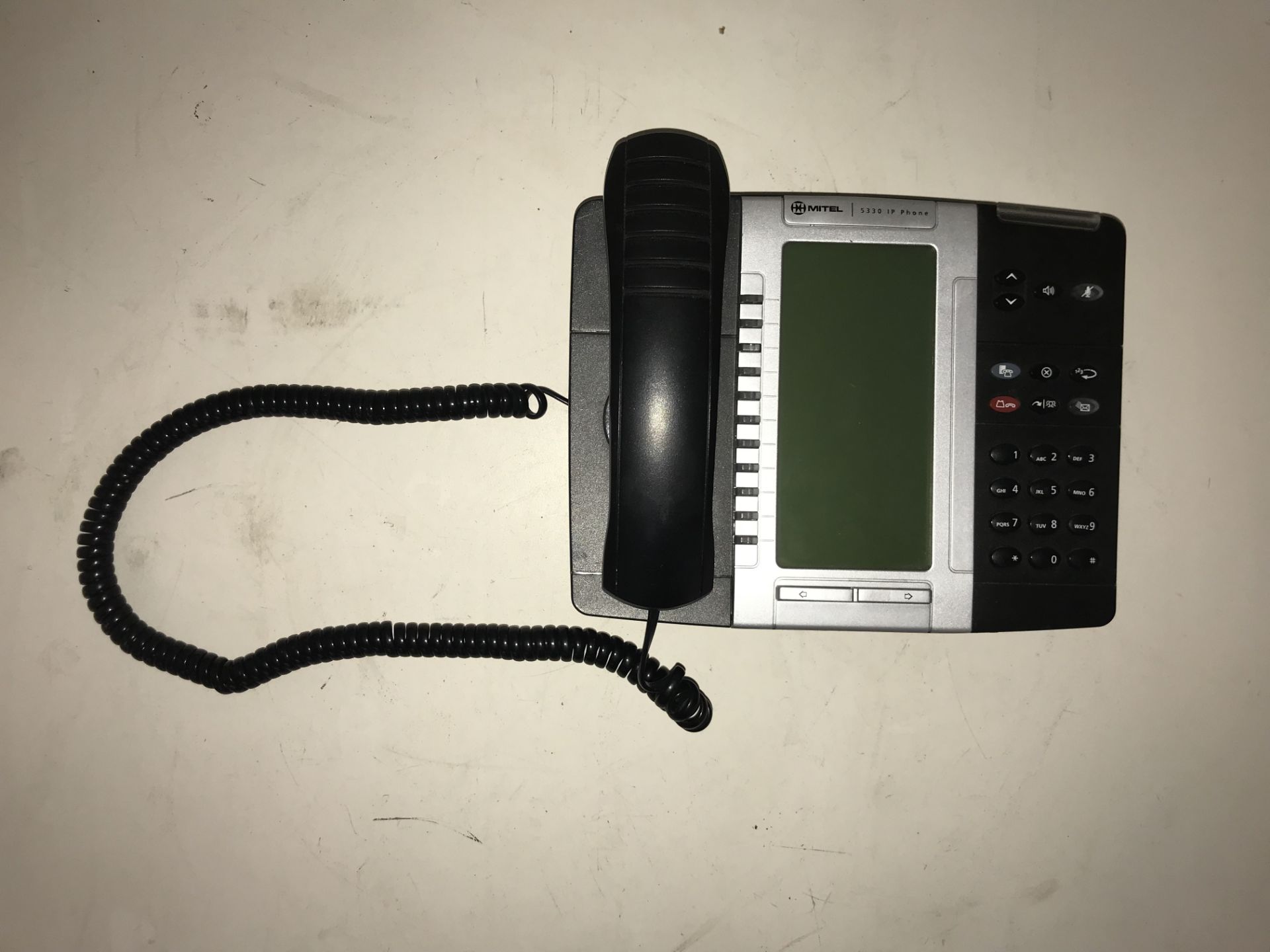 5 x Mitel 5330 IP Desk Phones