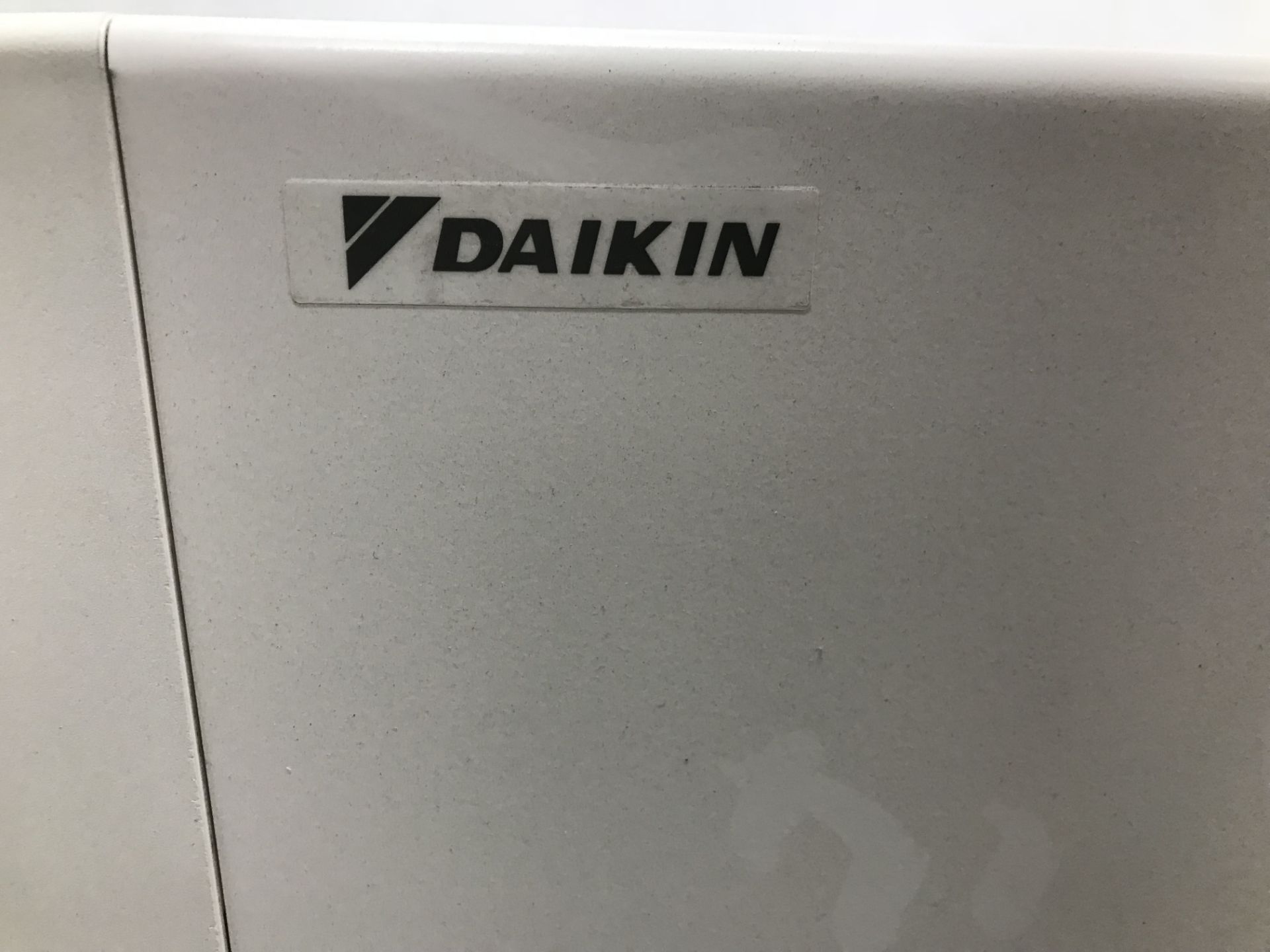 Daikin FXLQ20P2VEB VRV System Air Conditioning Unit - Image 6 of 6