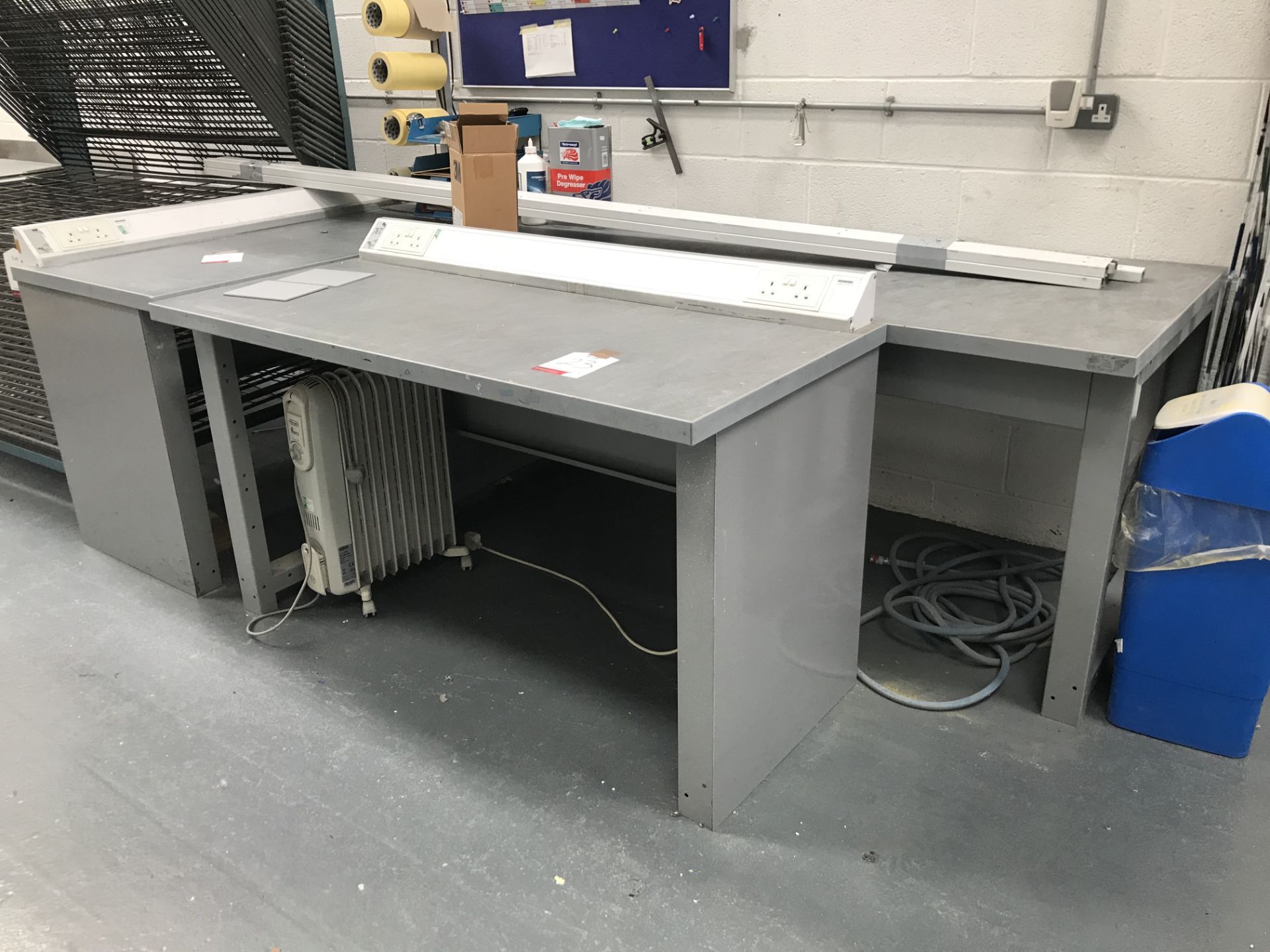 5 x Various Metal Workbenches (2 With Electrical Outlets)