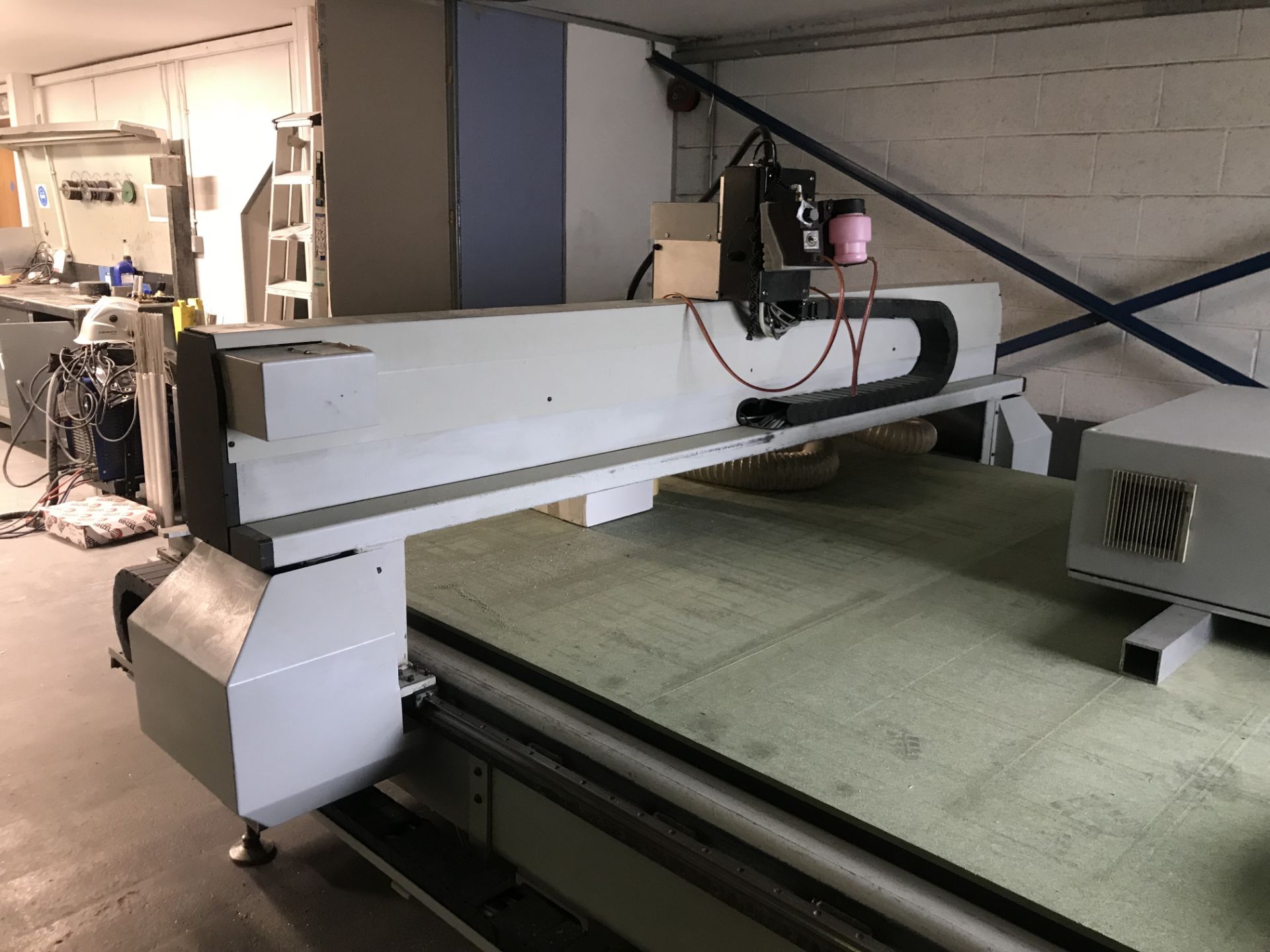 ATA Multicam MG-304 CNC Router w/ Rietschle SMV 300 Vacuum Pump - Bild 6 aus 11