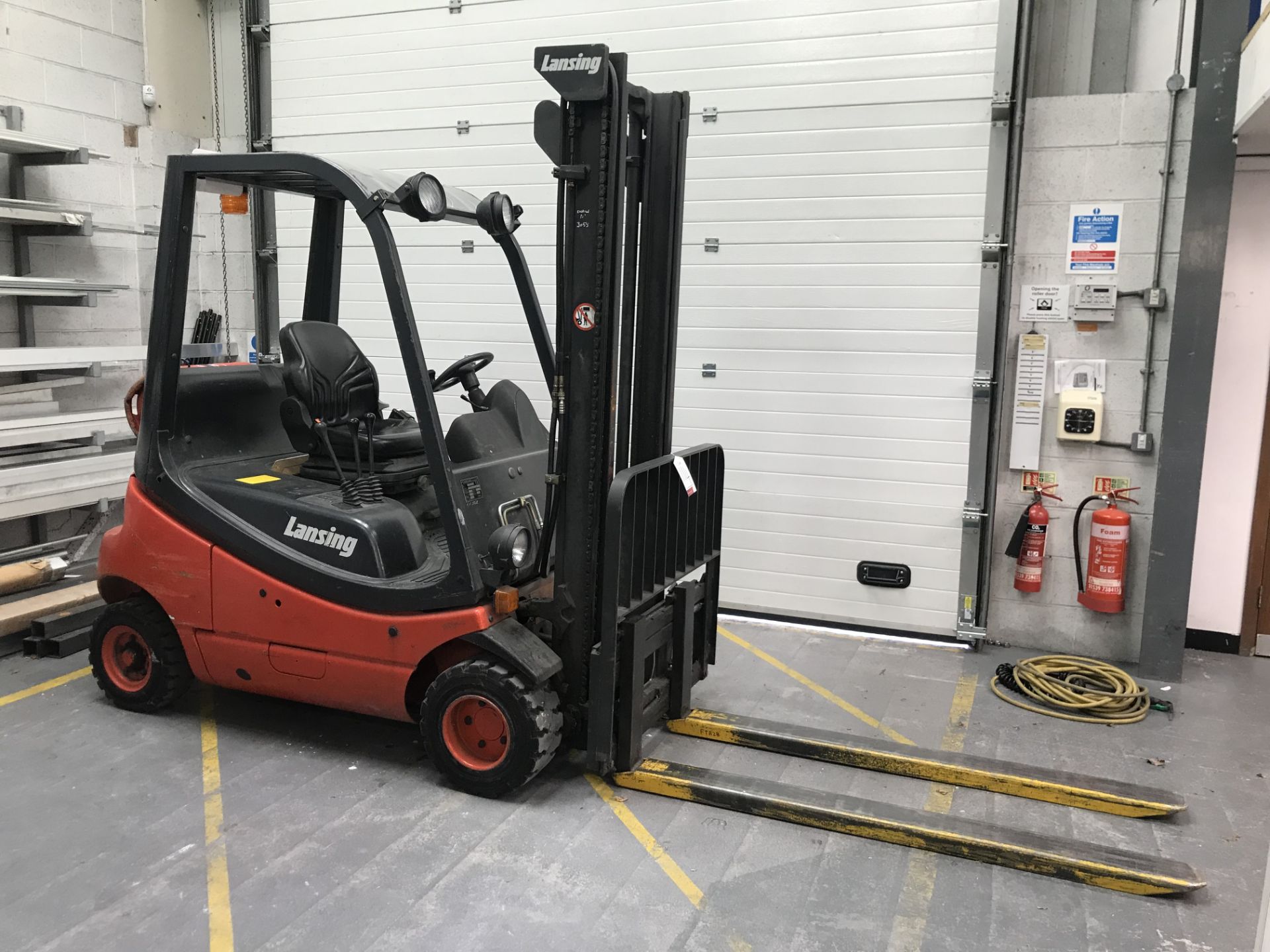 Lansing H20T-03 Gas Forklift Truck | Hours: 7,517