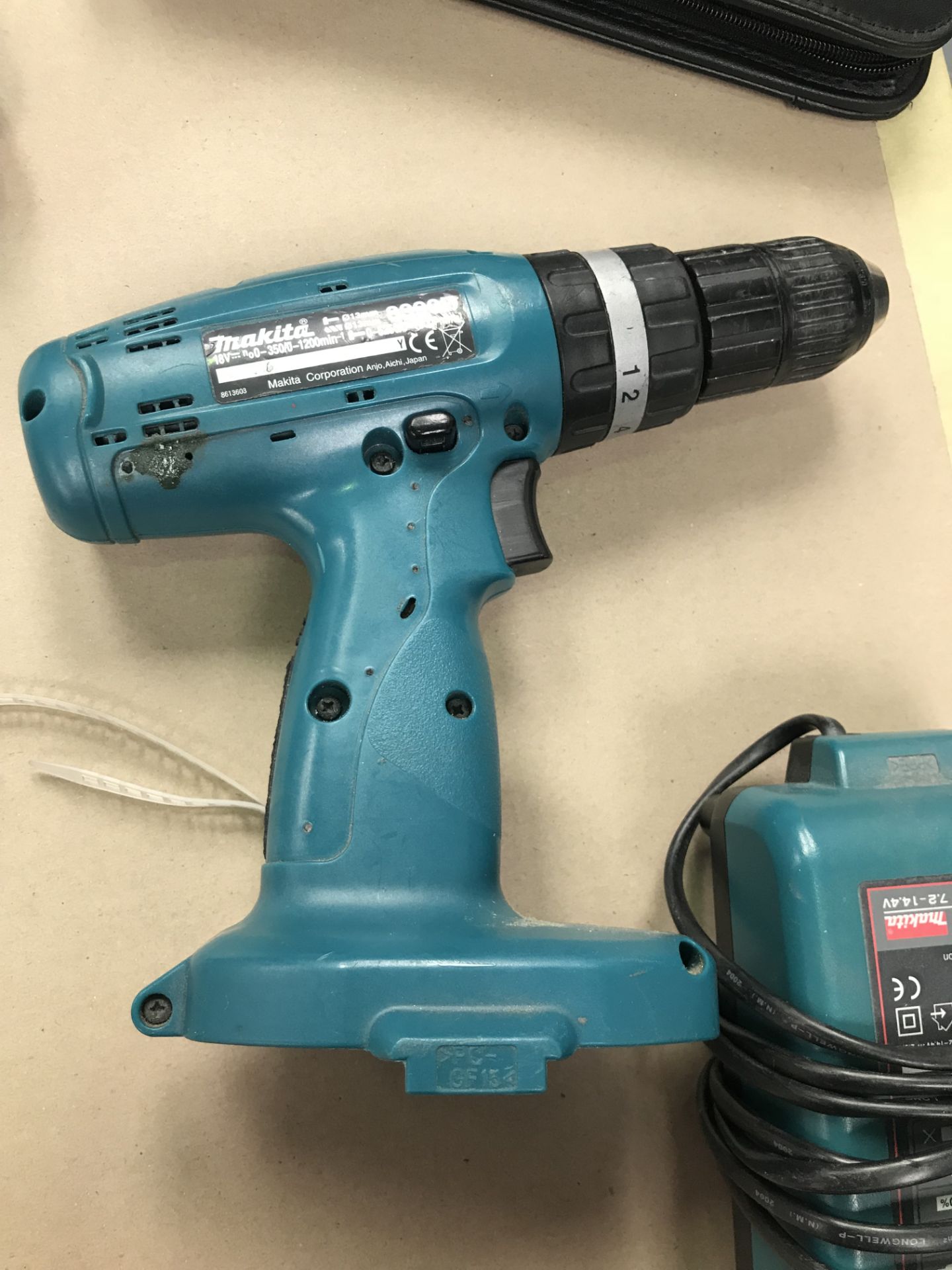 Makita 8390D Cordless Drill - No Battery - W/ Charging Station - Image 2 of 4