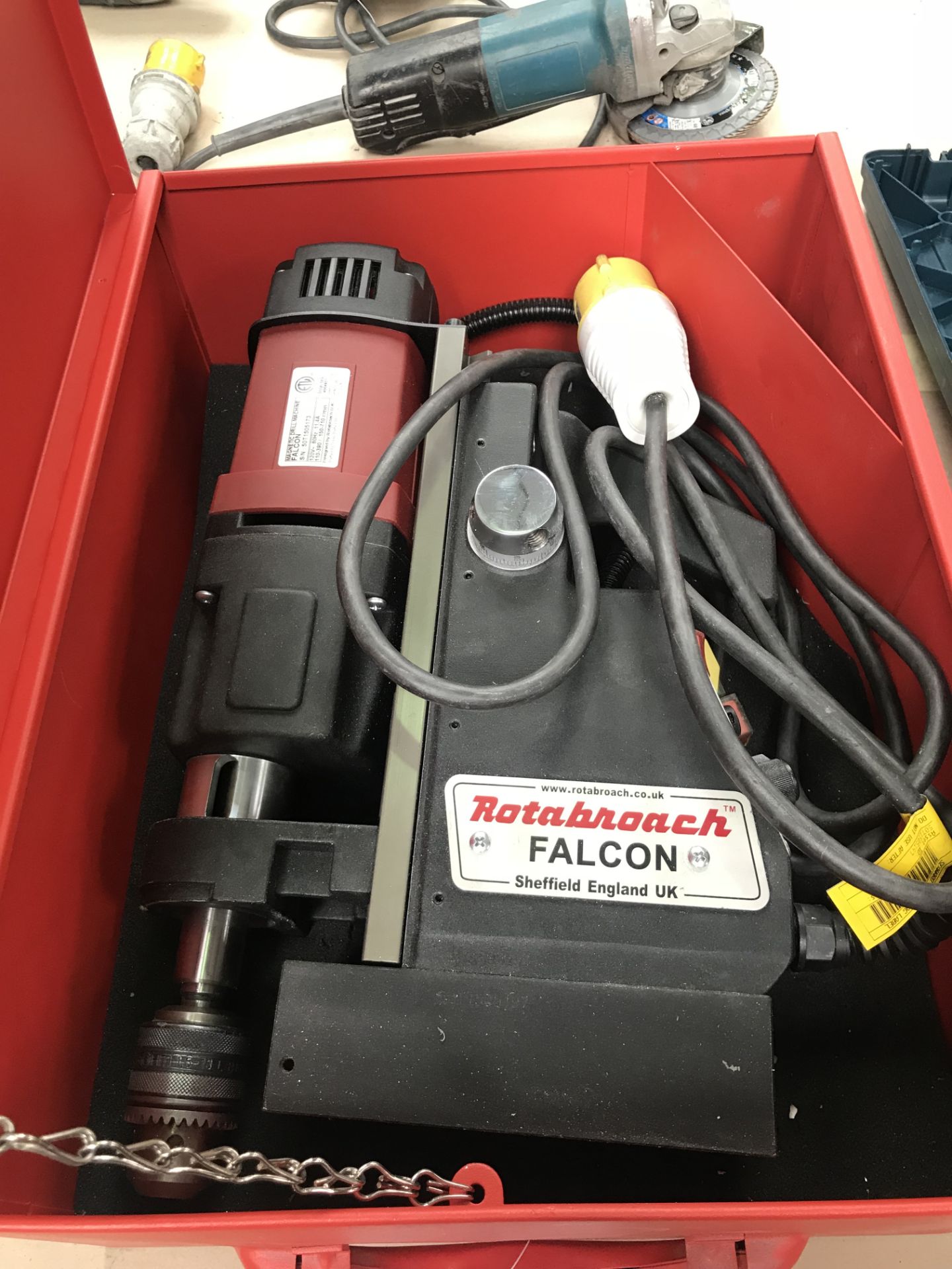 Rotabroach Falcon Magnetic Drill Machine w/ Case - Bild 2 aus 3