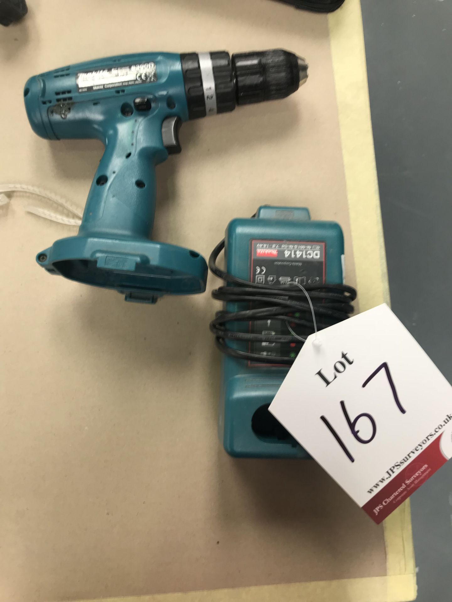 Makita 8390D Cordless Drill - No Battery - W/ Charging Station