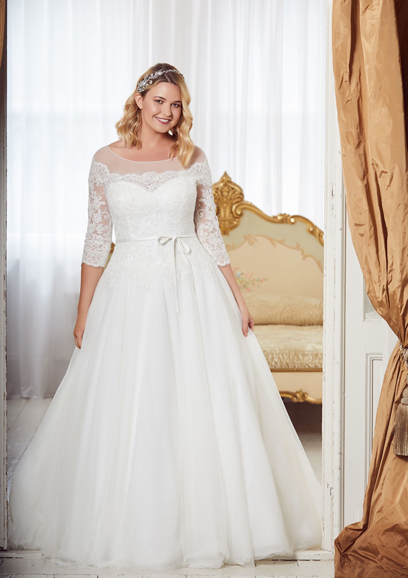 80 x Various Ex-Display Wedding Dresses - Brands inc: LadyBird, White Rose & Lillian West - Image 46 of 60