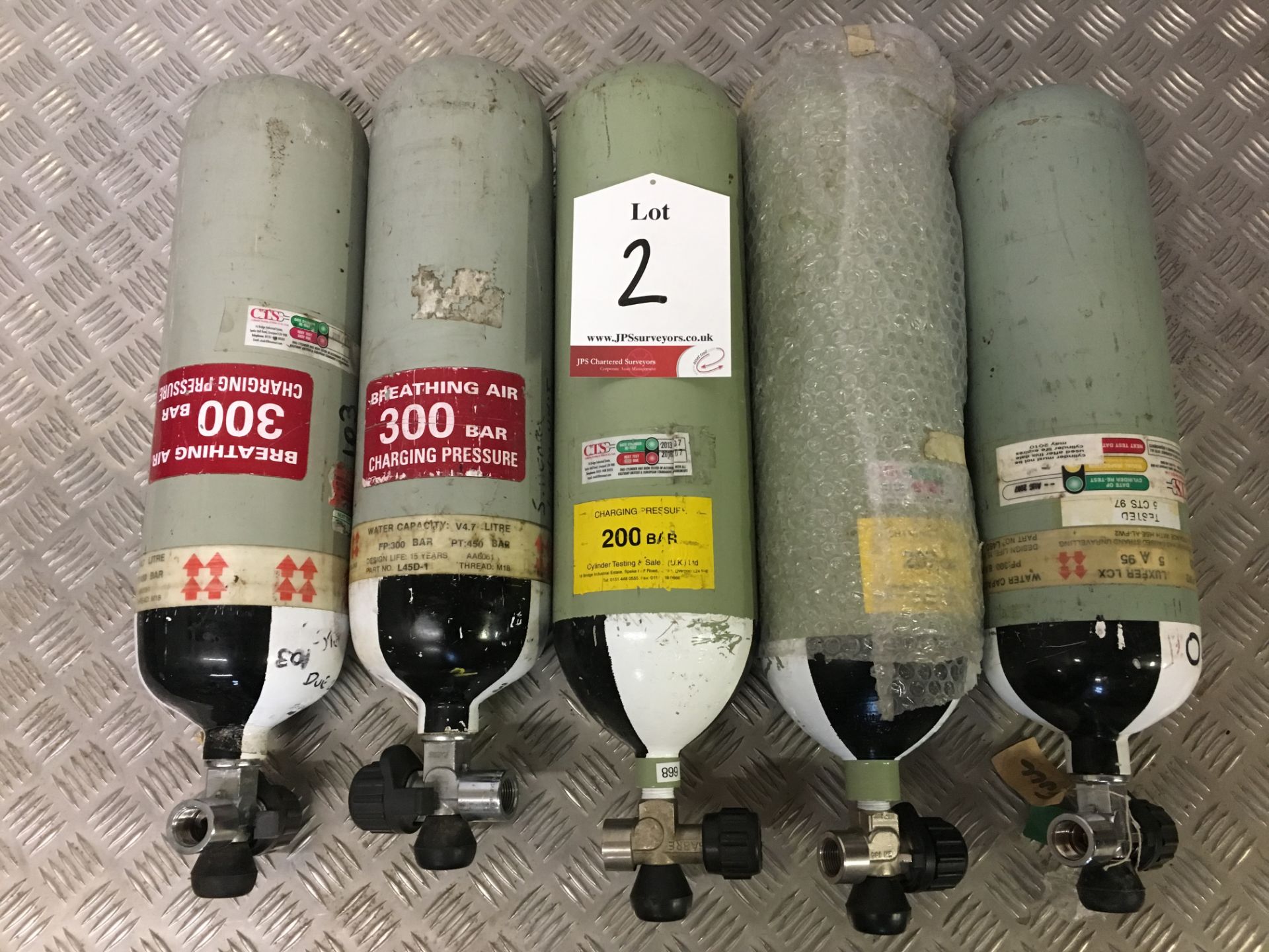 5 x Sabre 200 Bar Compressed Air Cylinder with Saver Valves