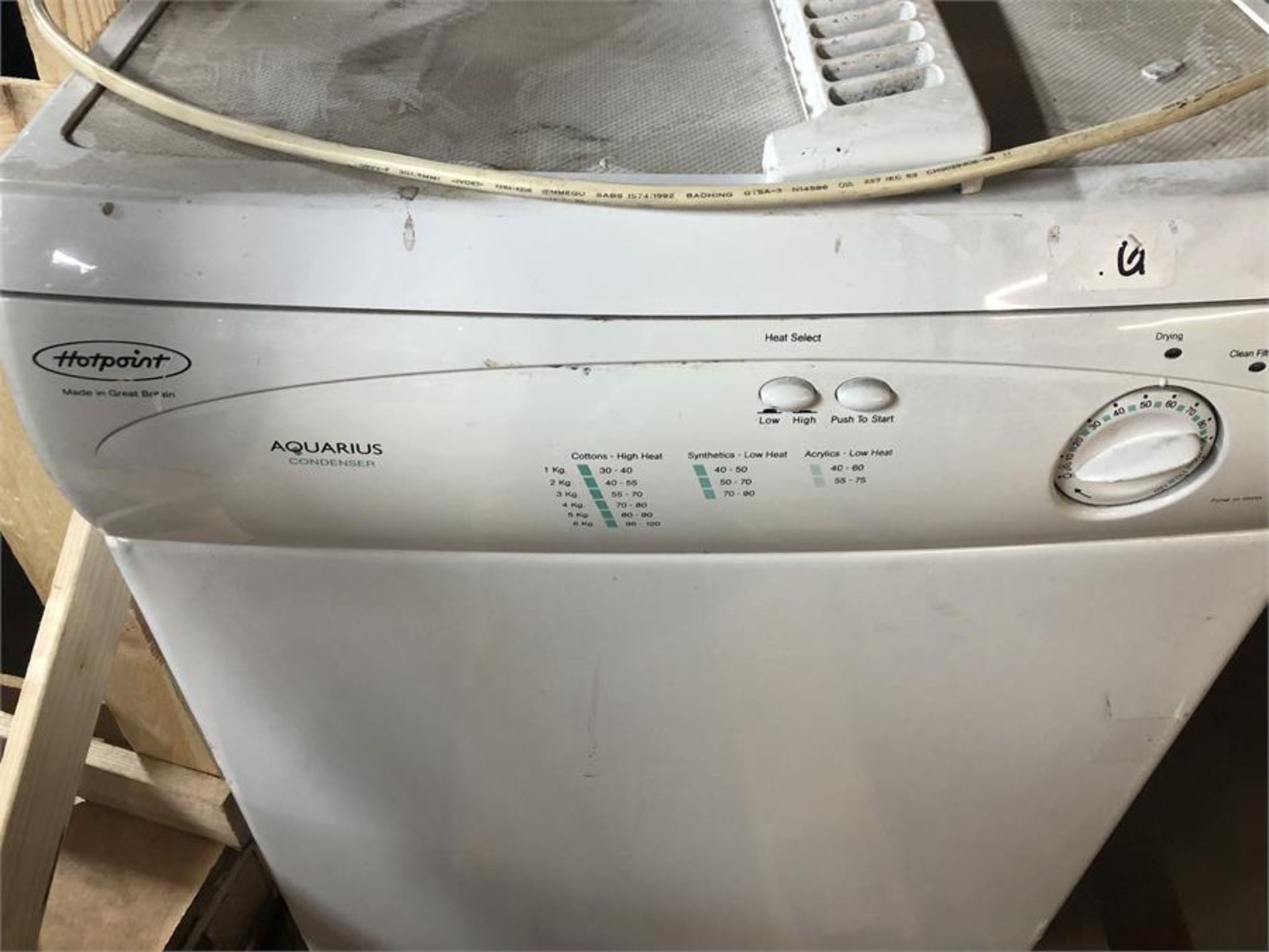 Hotpoint Aquarius Condenser Dryer - Image 2 of 2