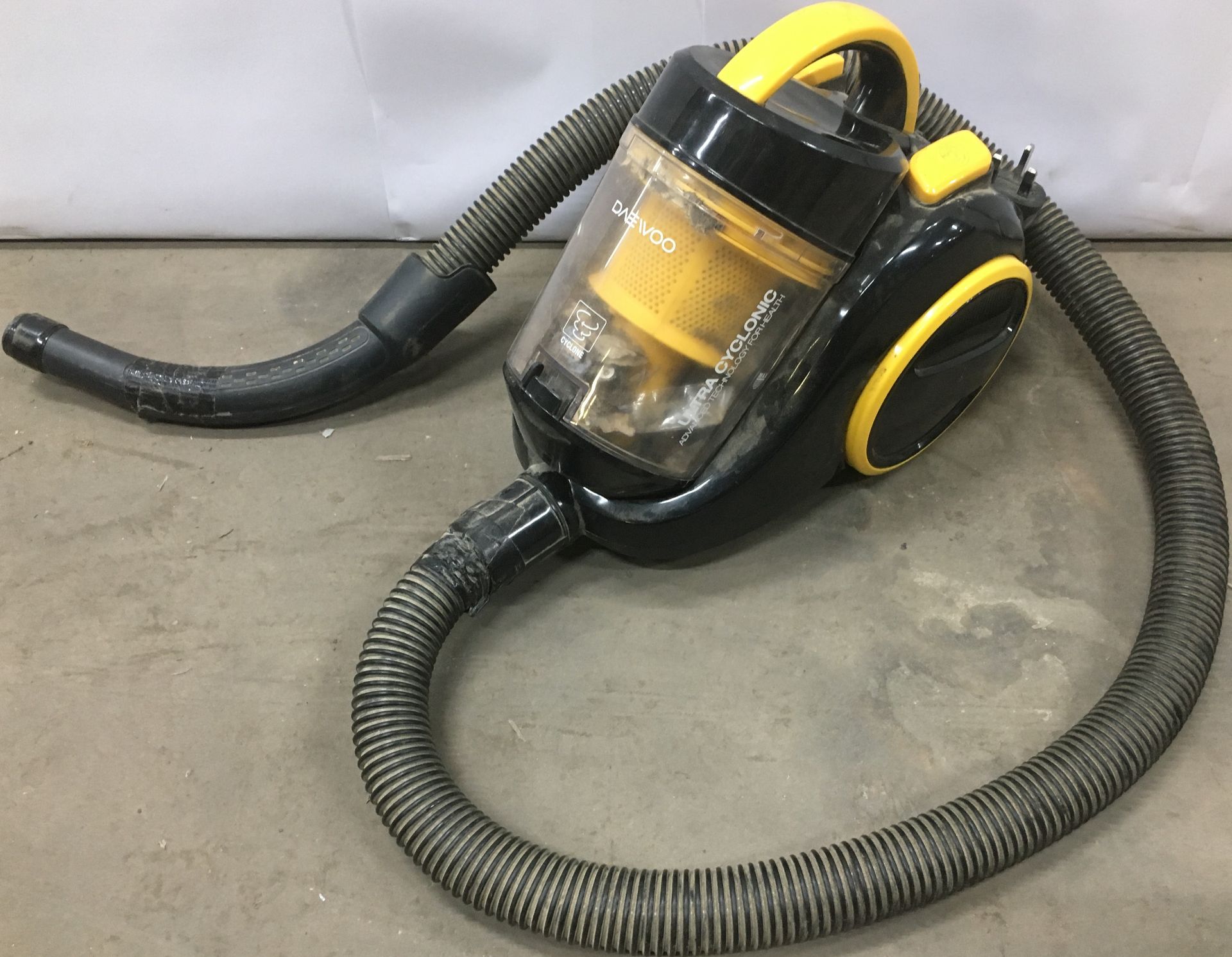 Daewoo Ultra Cyclonic Vacuum