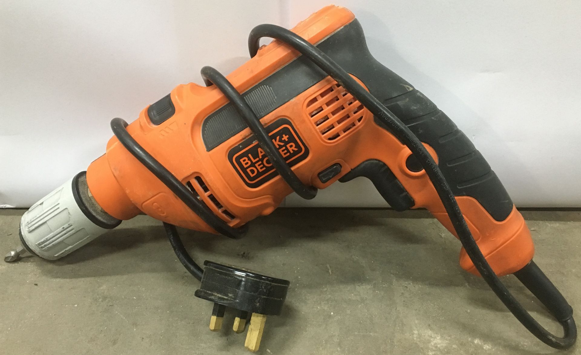 Black & Decker Wired Drill