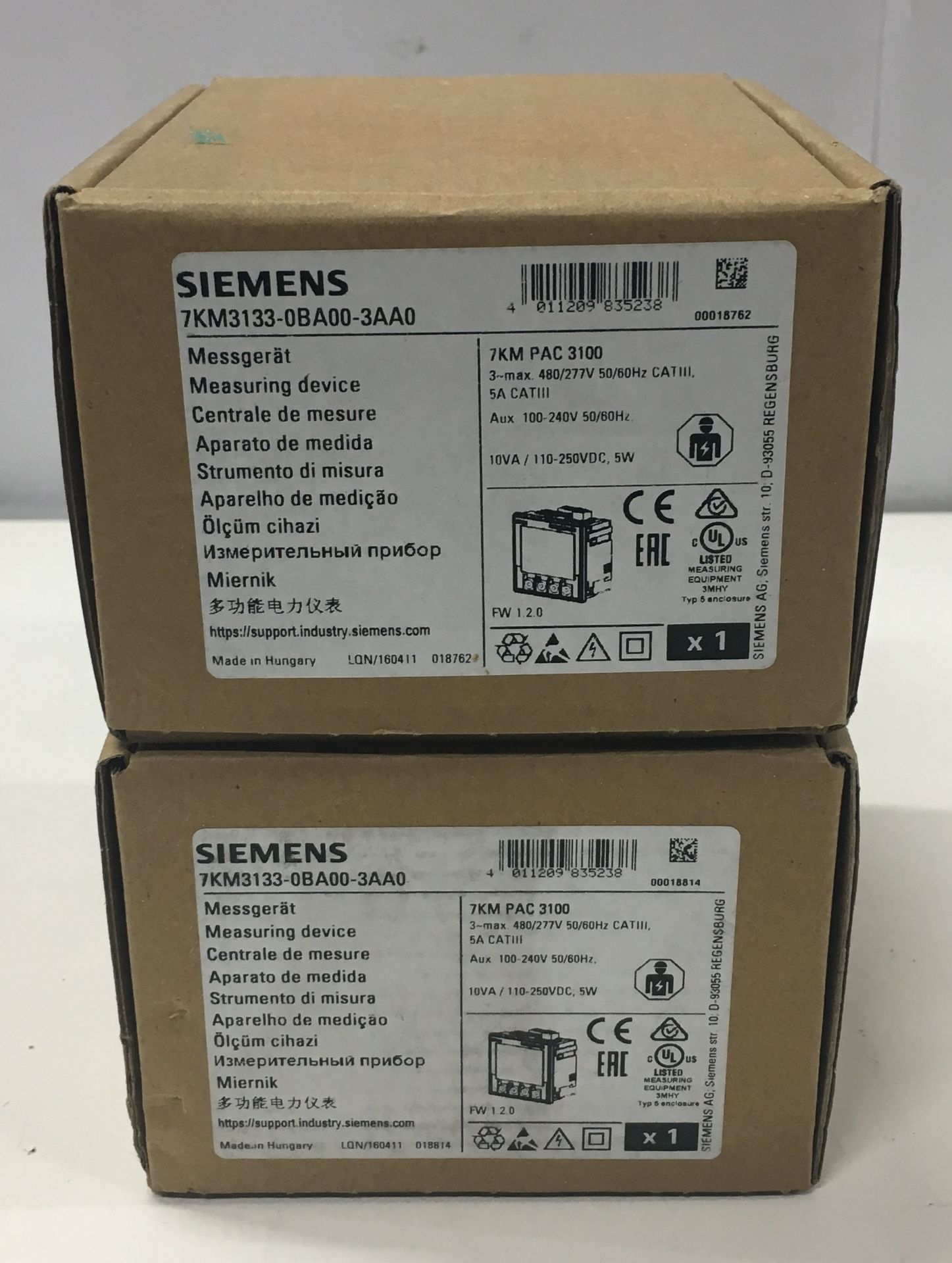 2 x Siemens Sentron 7KM PAC 3100 Panel Mount Meters - £360.00 RRP