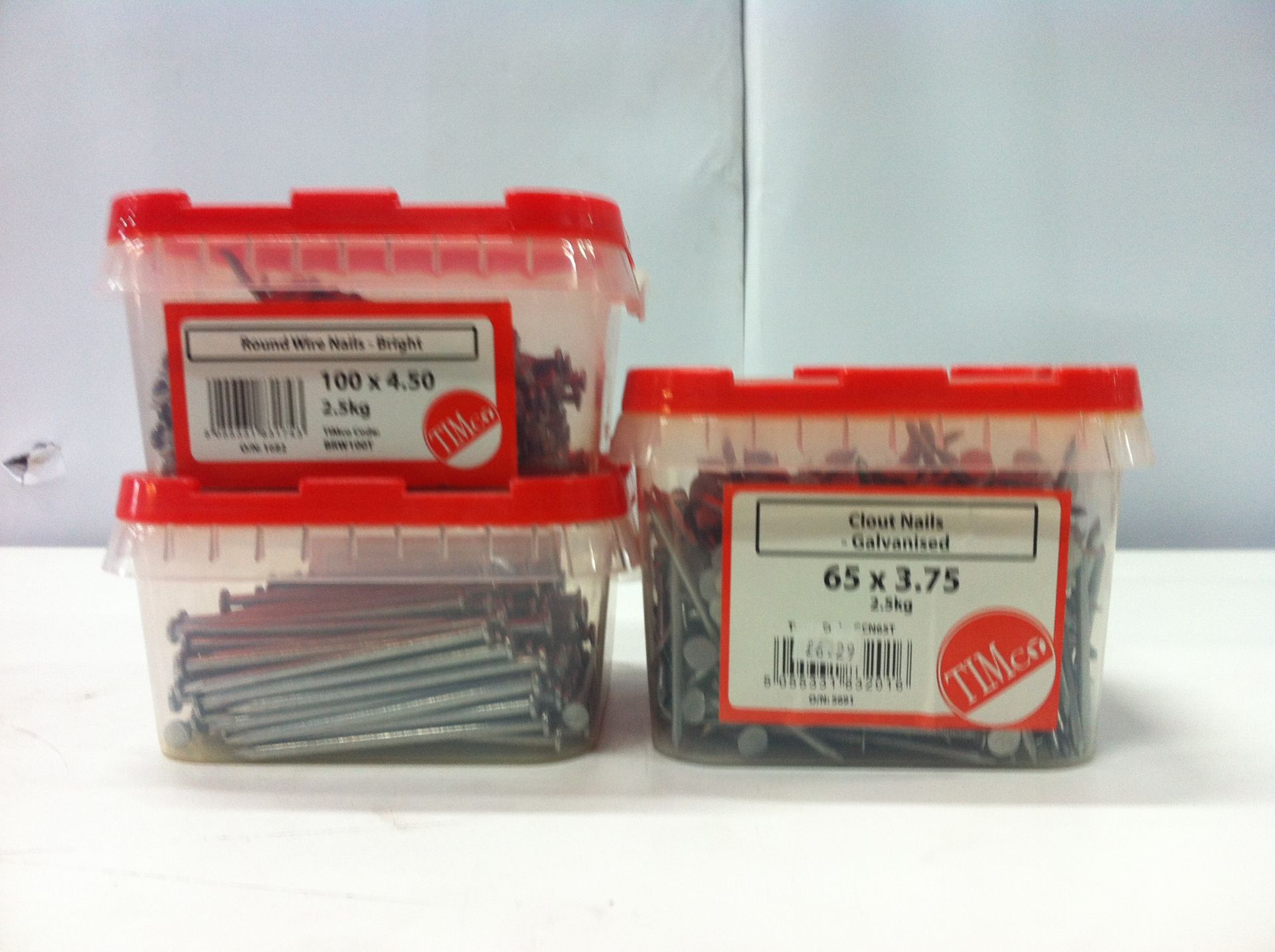 3 x Various 2.5kg Tubs of Timco Clout & Round Wire Nails