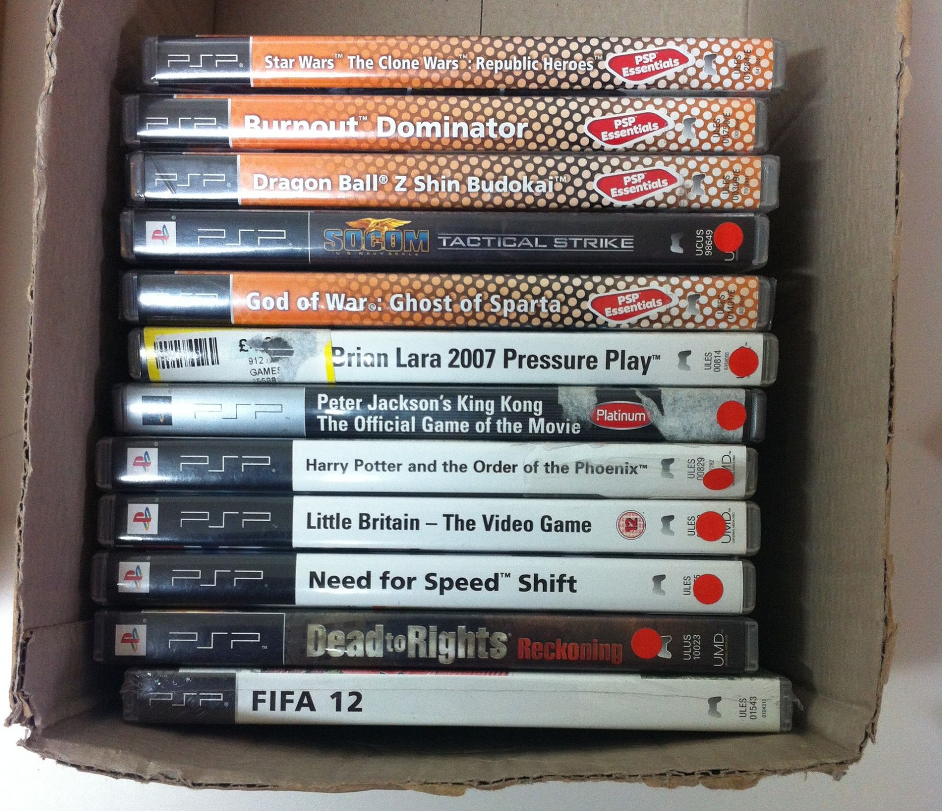 60 x PSP Games, DVDs and TV Box sets - Image 4 of 4