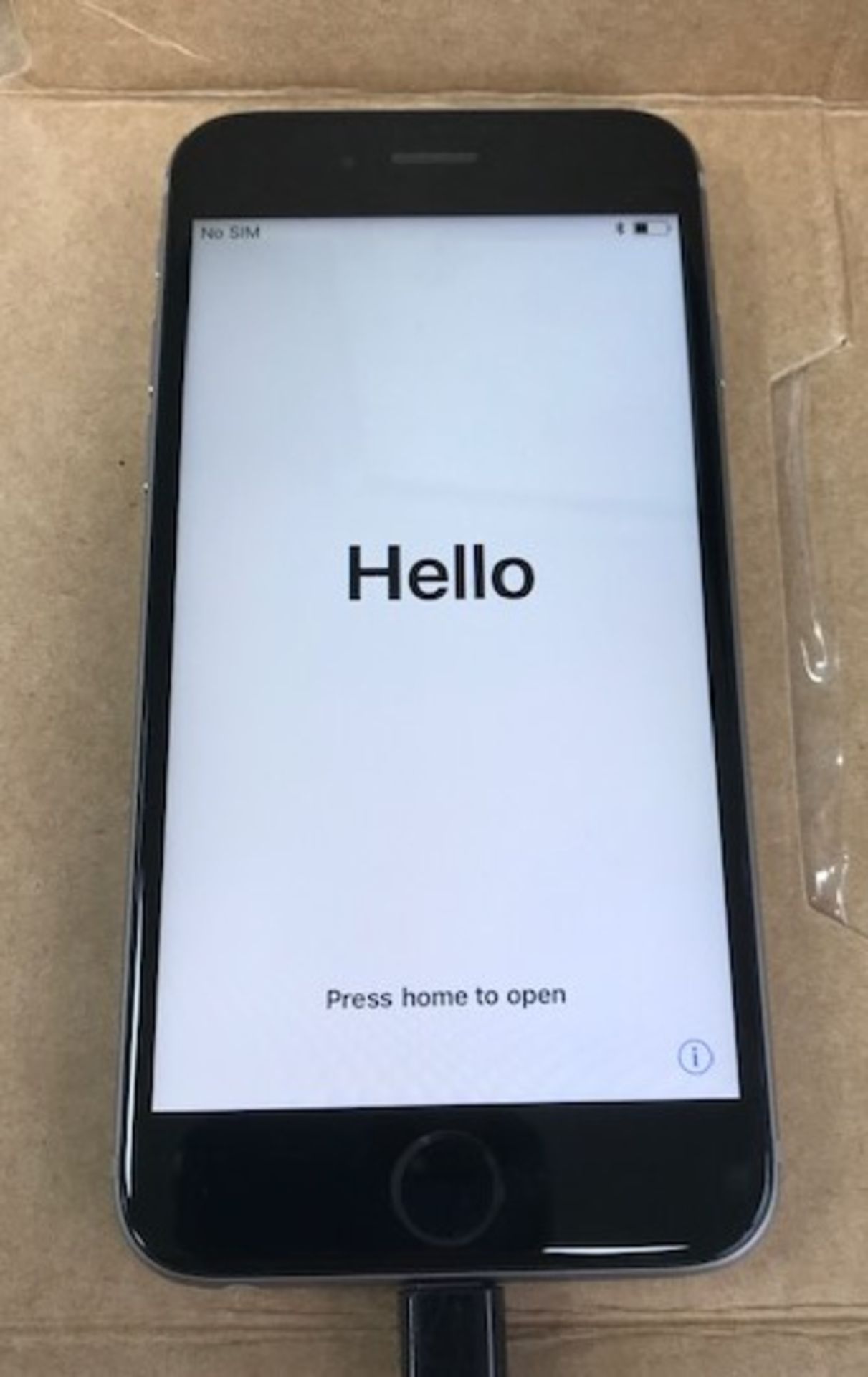 Apple iPhone 6s 16GB Space Grey - Unlocked